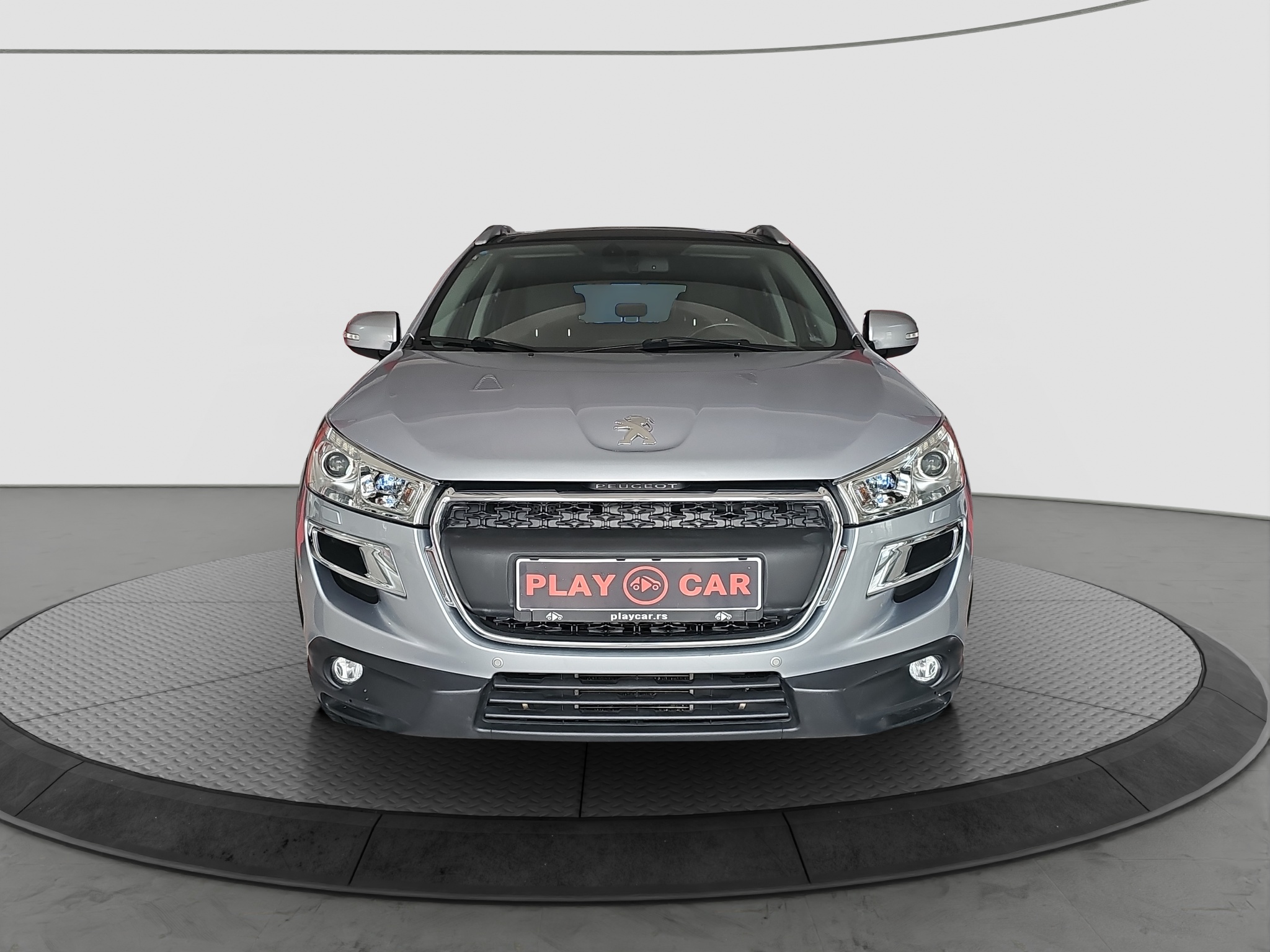 
								Peugeot 4008 4×4/PANO full									