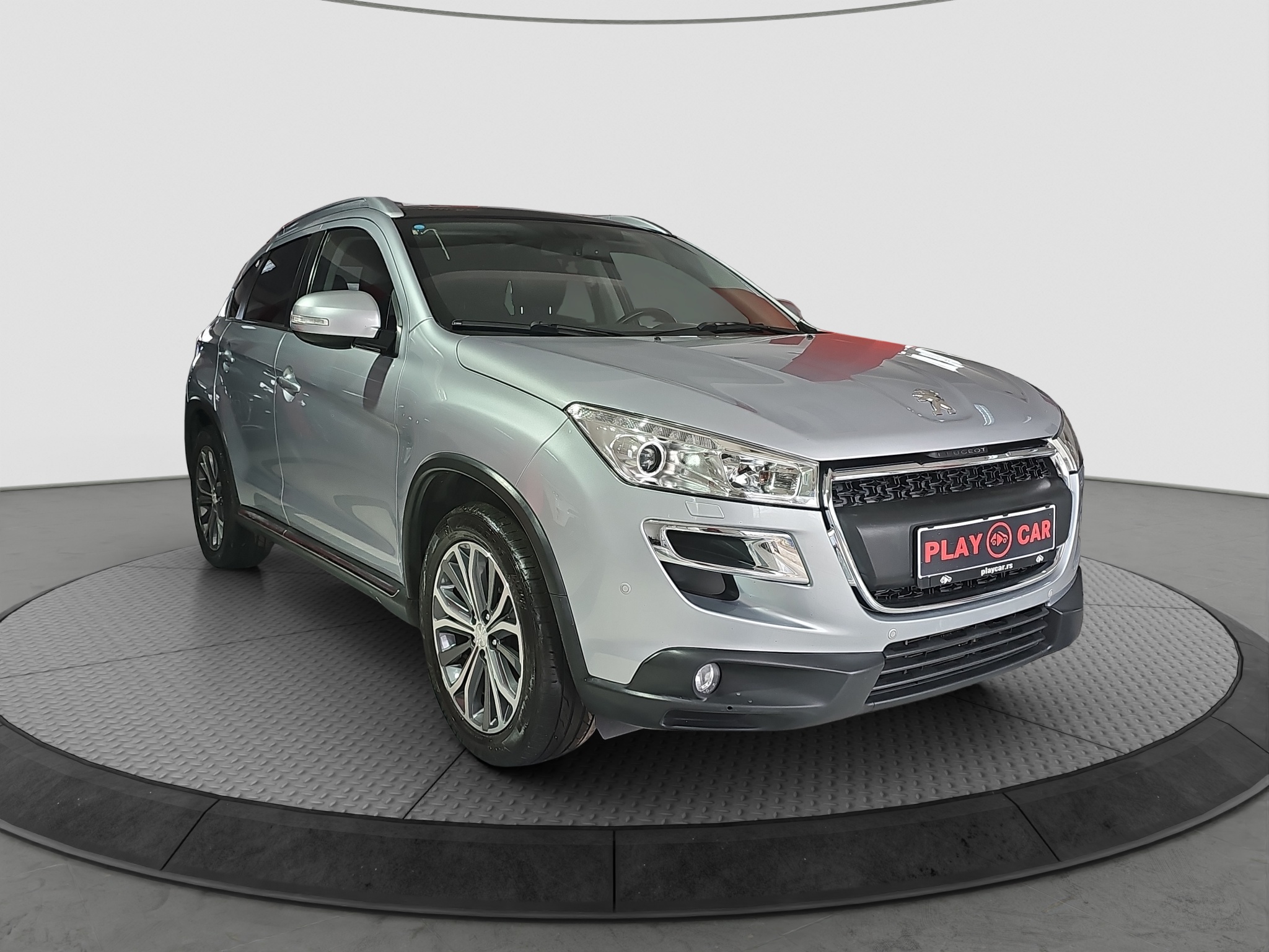 
								Peugeot 4008 4×4/PANO full									