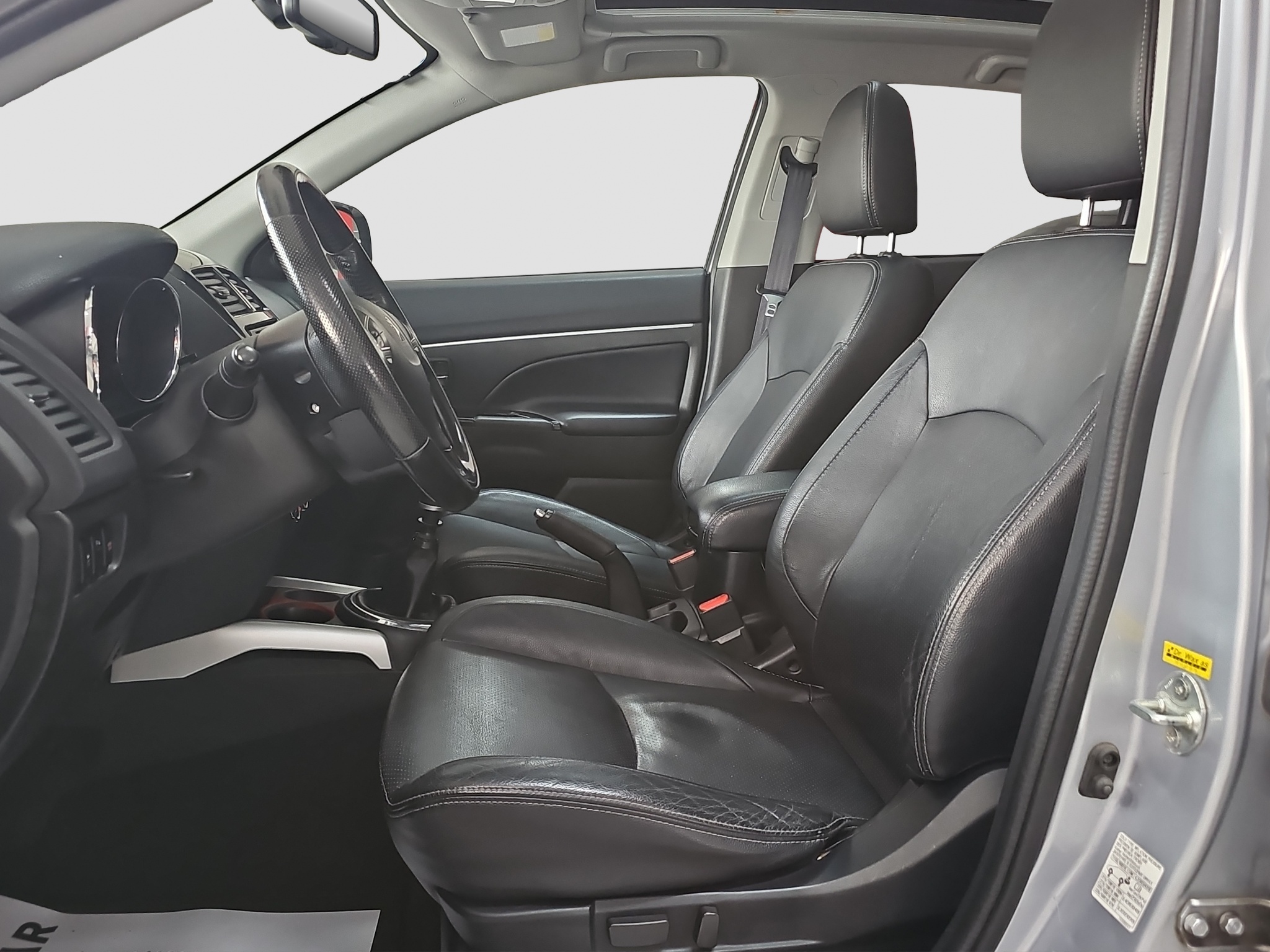 
								Peugeot 4008 4×4/PANO full									