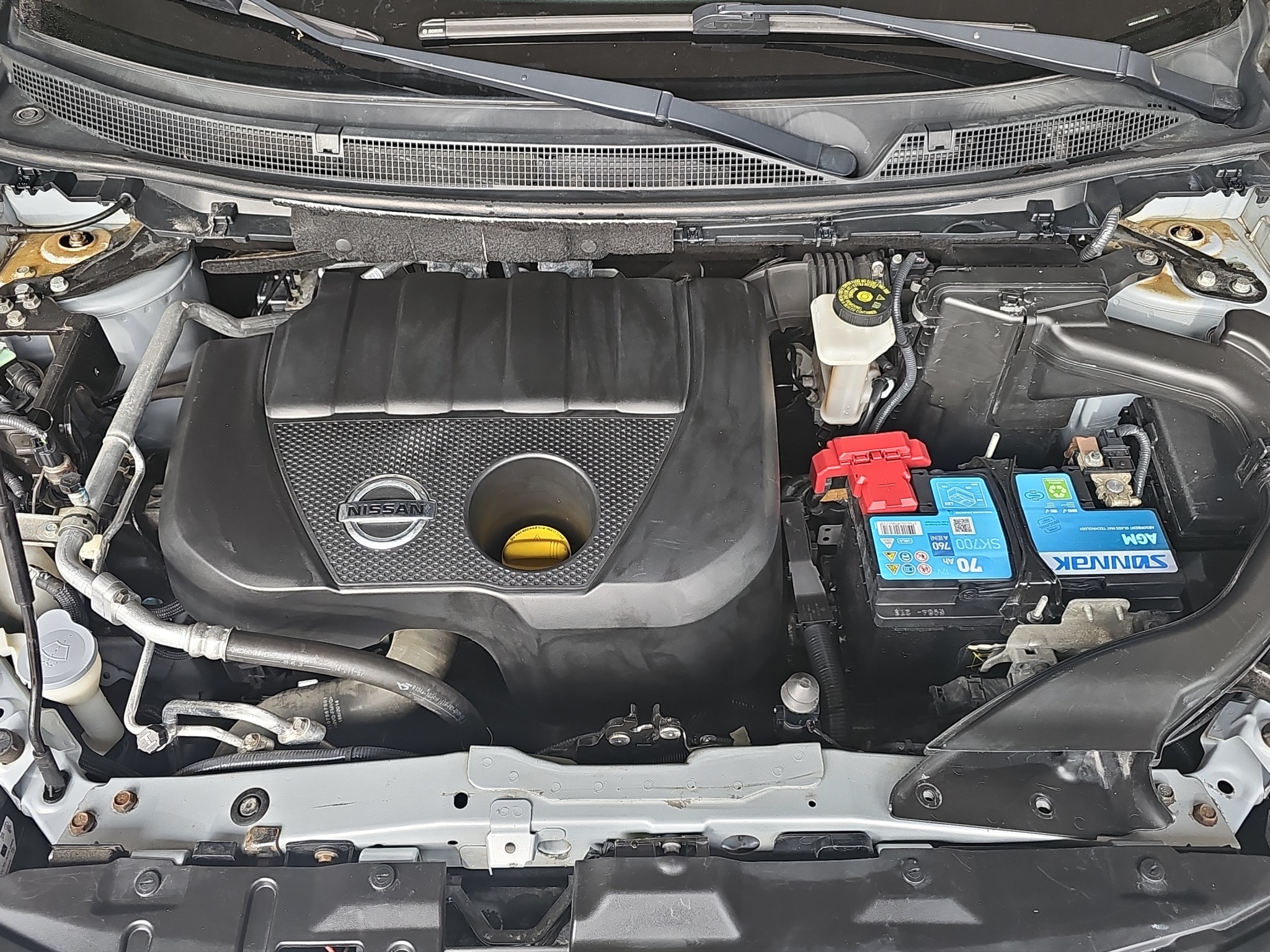 
								Nissan Qashqai TEKNA/T.O.P full									