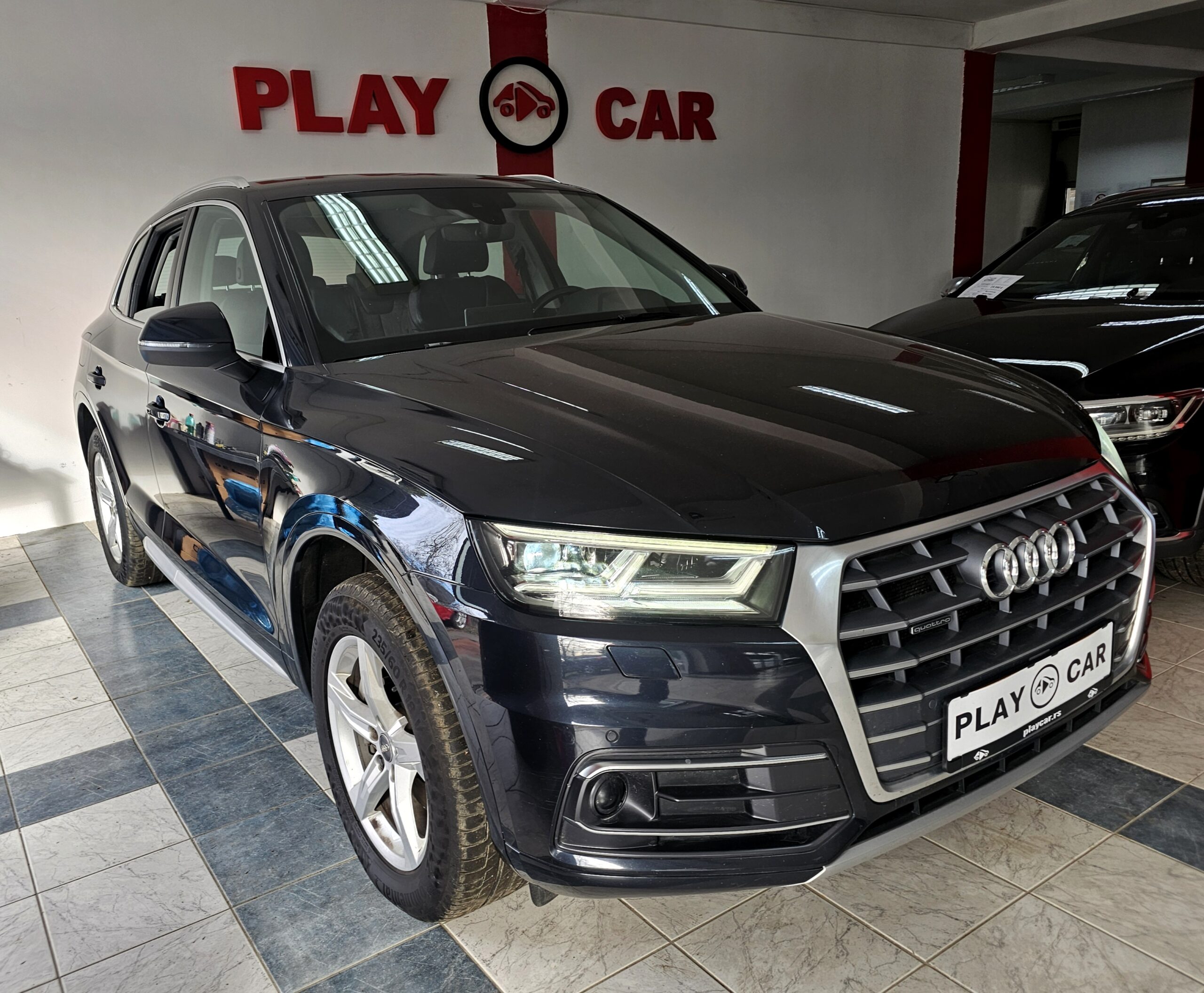 
								Audi Q5 VIRT/AUTO/4×4 full									