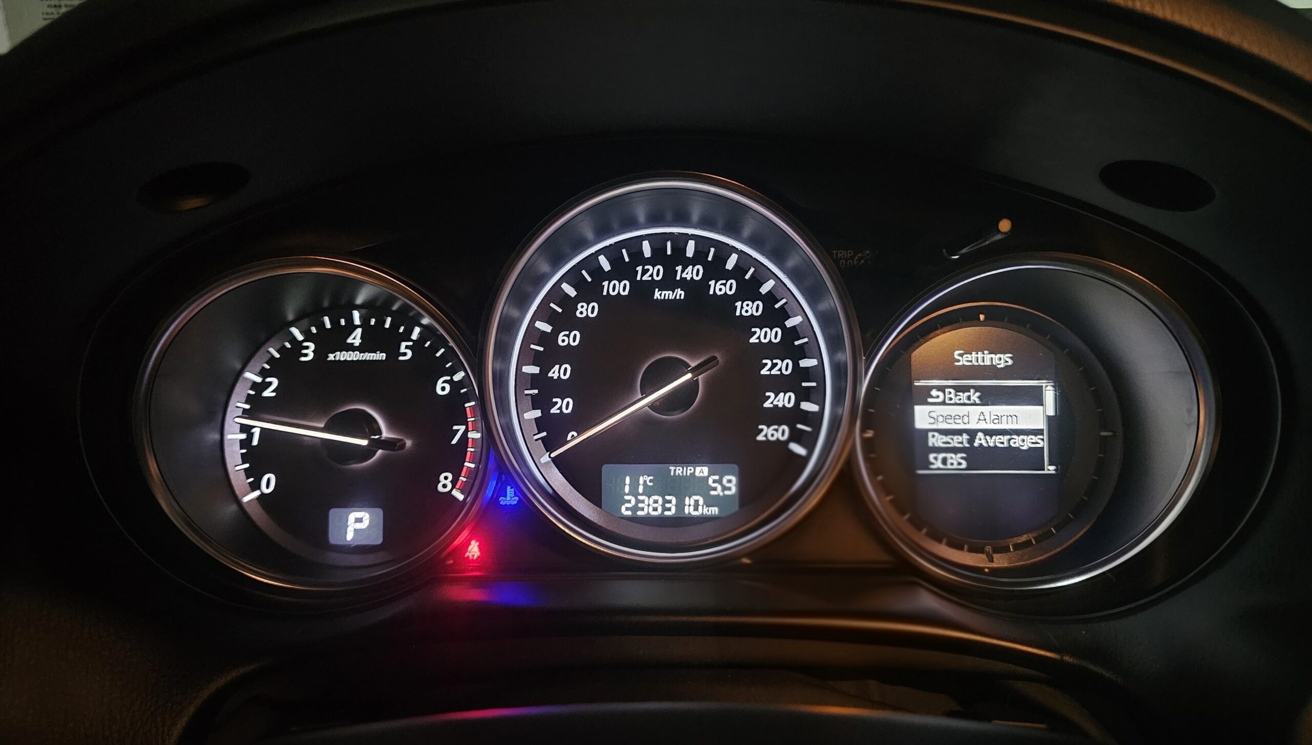 
								Mazda CX-5 4X4/ODLIČAN/AUTO full									