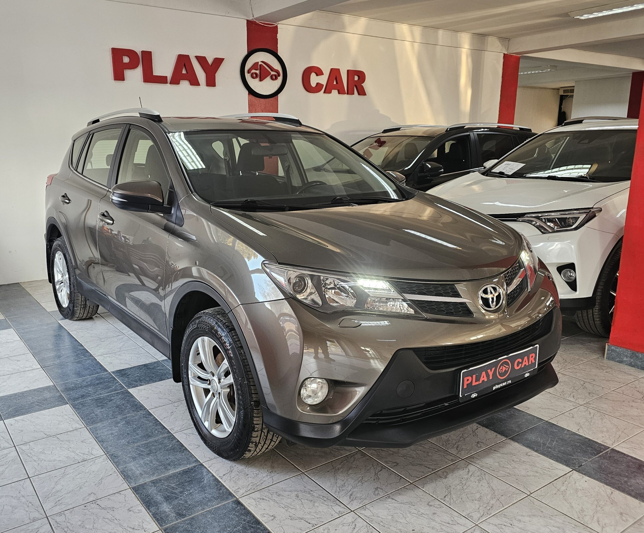 
								Toyota RAV 4 AWD/4×4/ODLIČNA full									