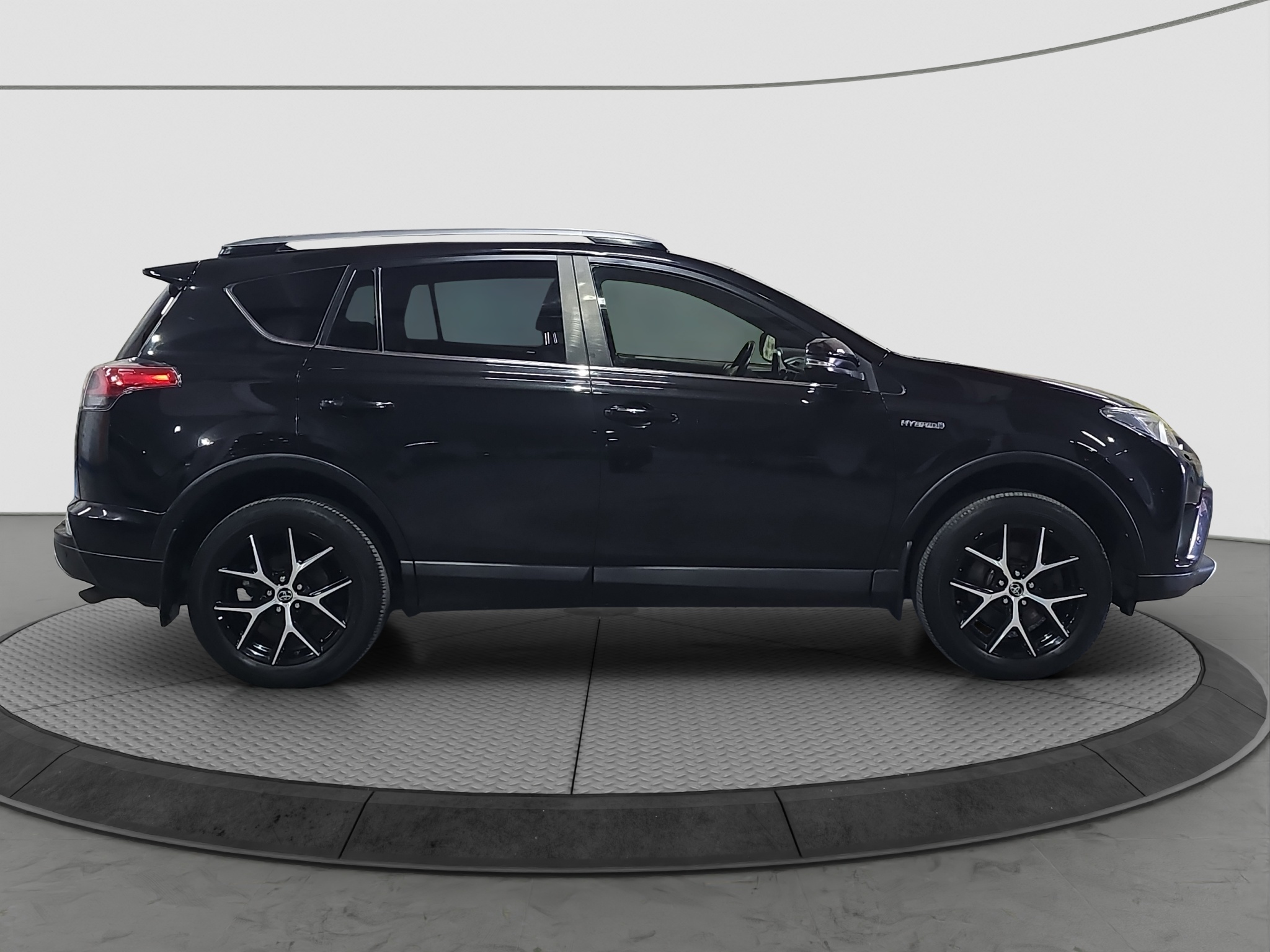 
								Toyota RAV 4 4X4/ODLIČAN/AUTO full									