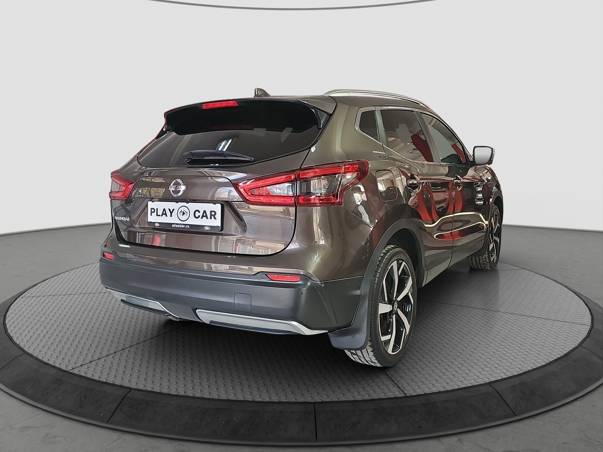 
								Nissan Qashqai TEKNA/PANO/MALA KM full									