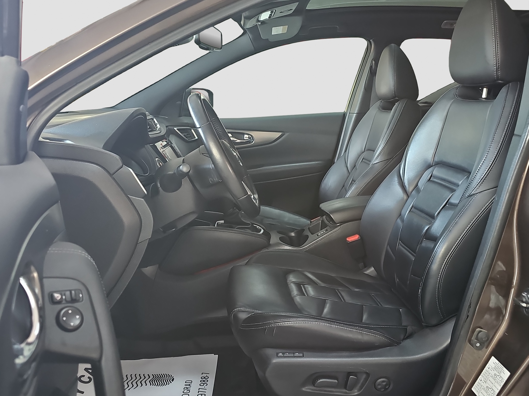 
								Nissan Qashqai TEKNA/PANO/MALA KM full									