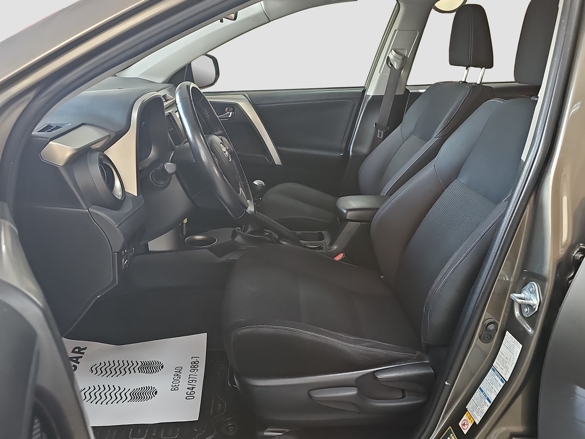 
								Toyota RAV 4 AWD/4×4/ODLIČNA full									