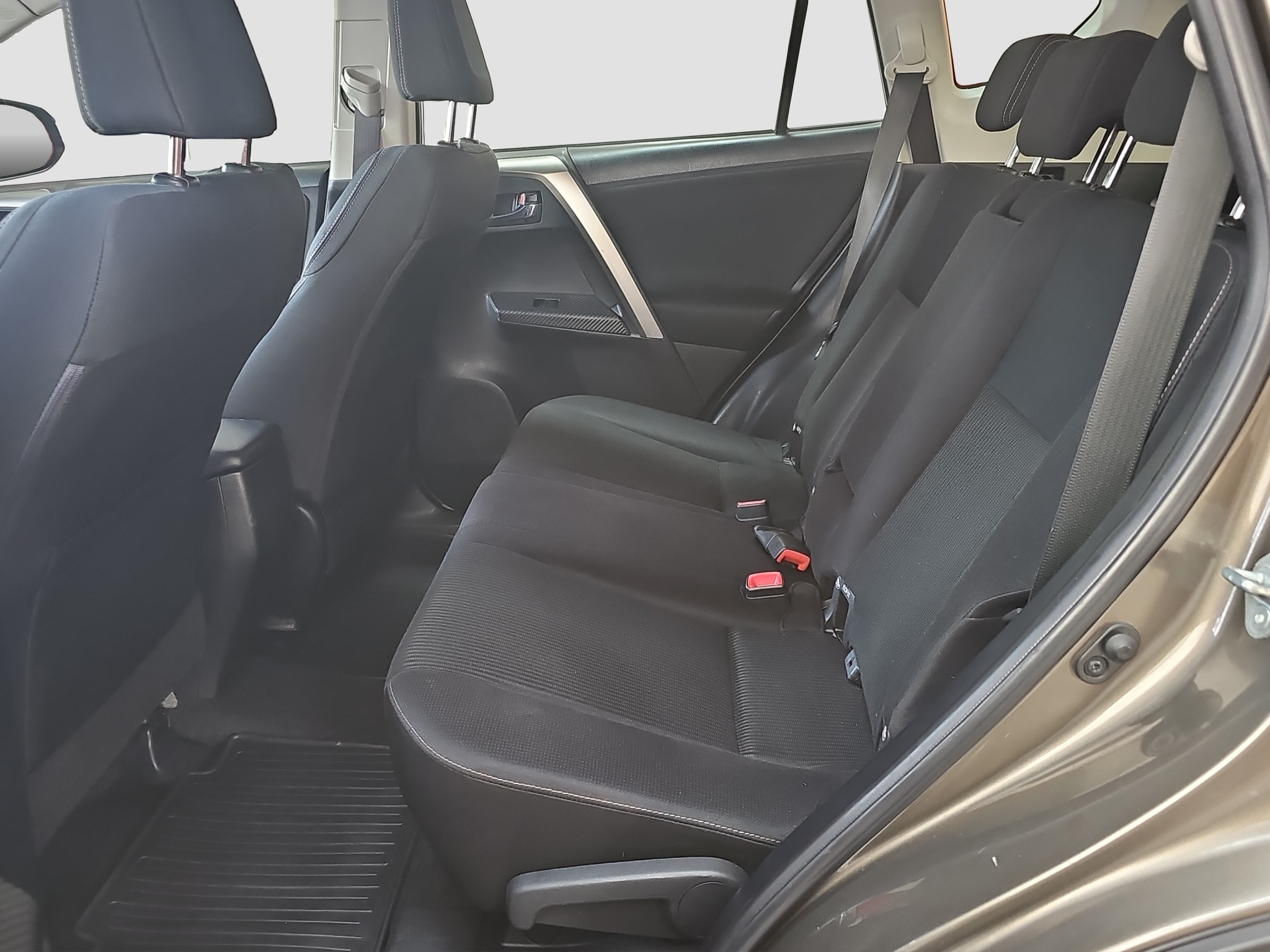 
								Toyota RAV 4 AWD/4×4/ODLIČNA full									