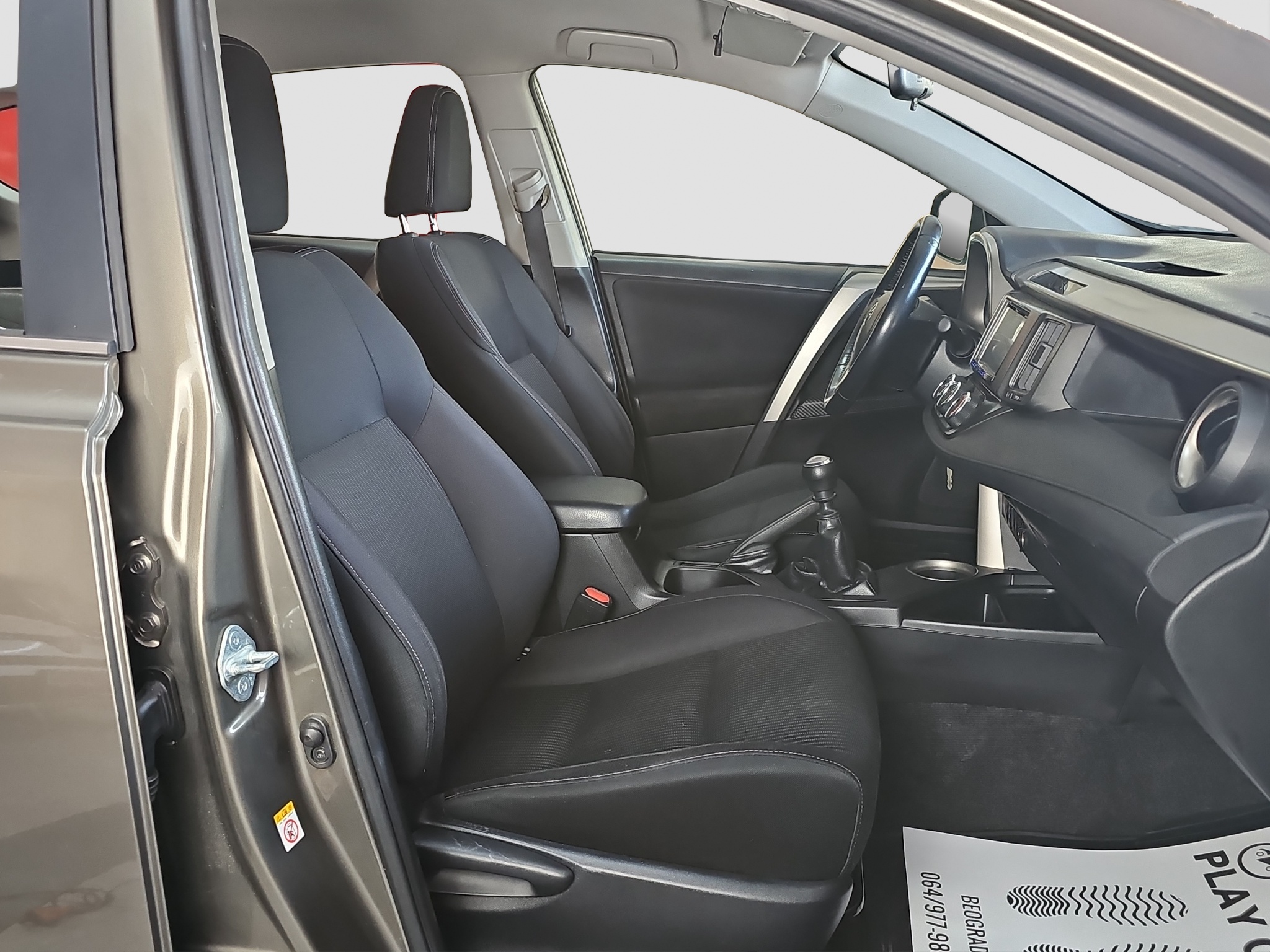 
								Toyota RAV 4 AWD/4×4/ODLIČNA full									