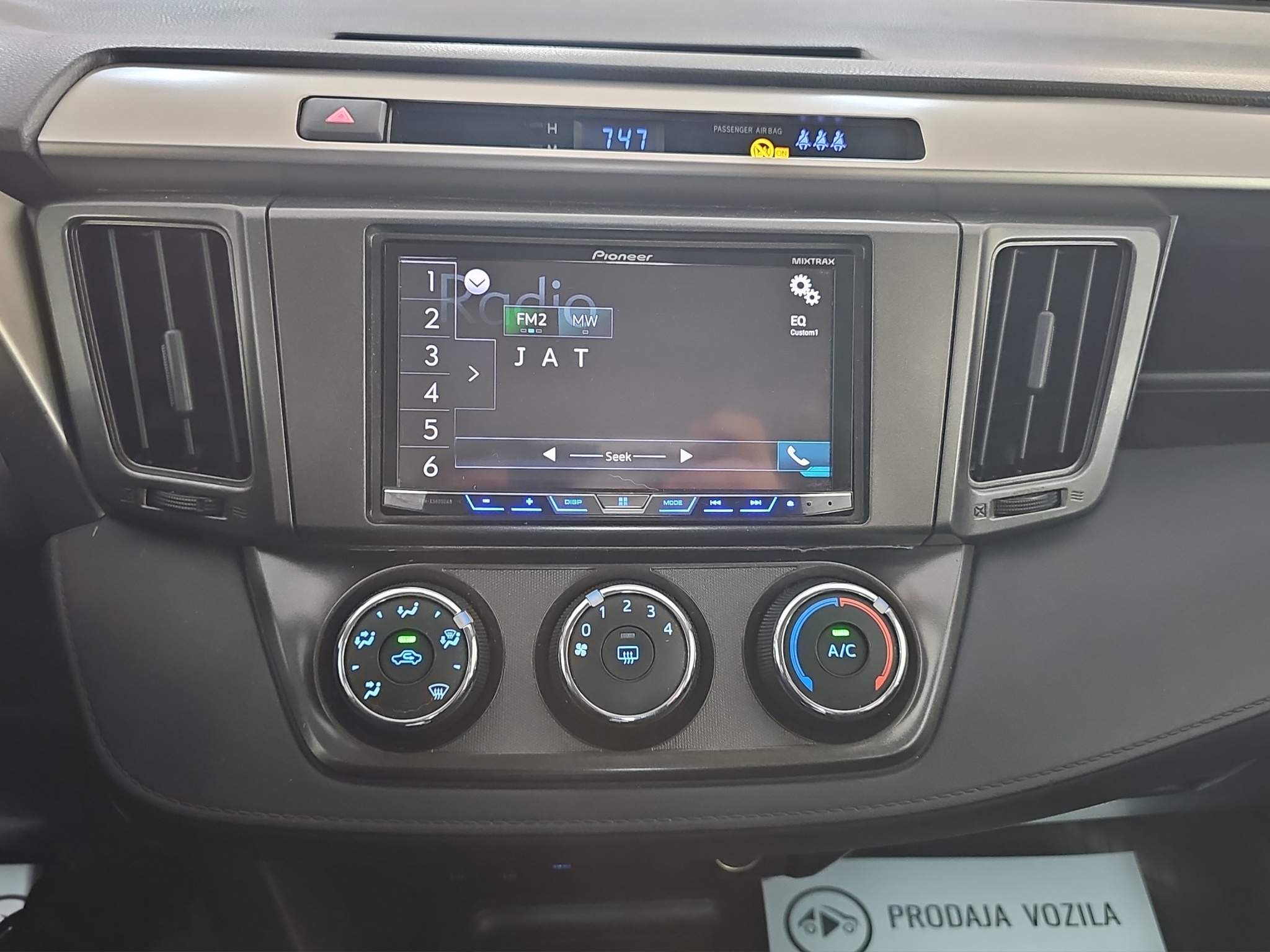 
								Toyota RAV 4 AWD/4×4/ODLIČNA full									