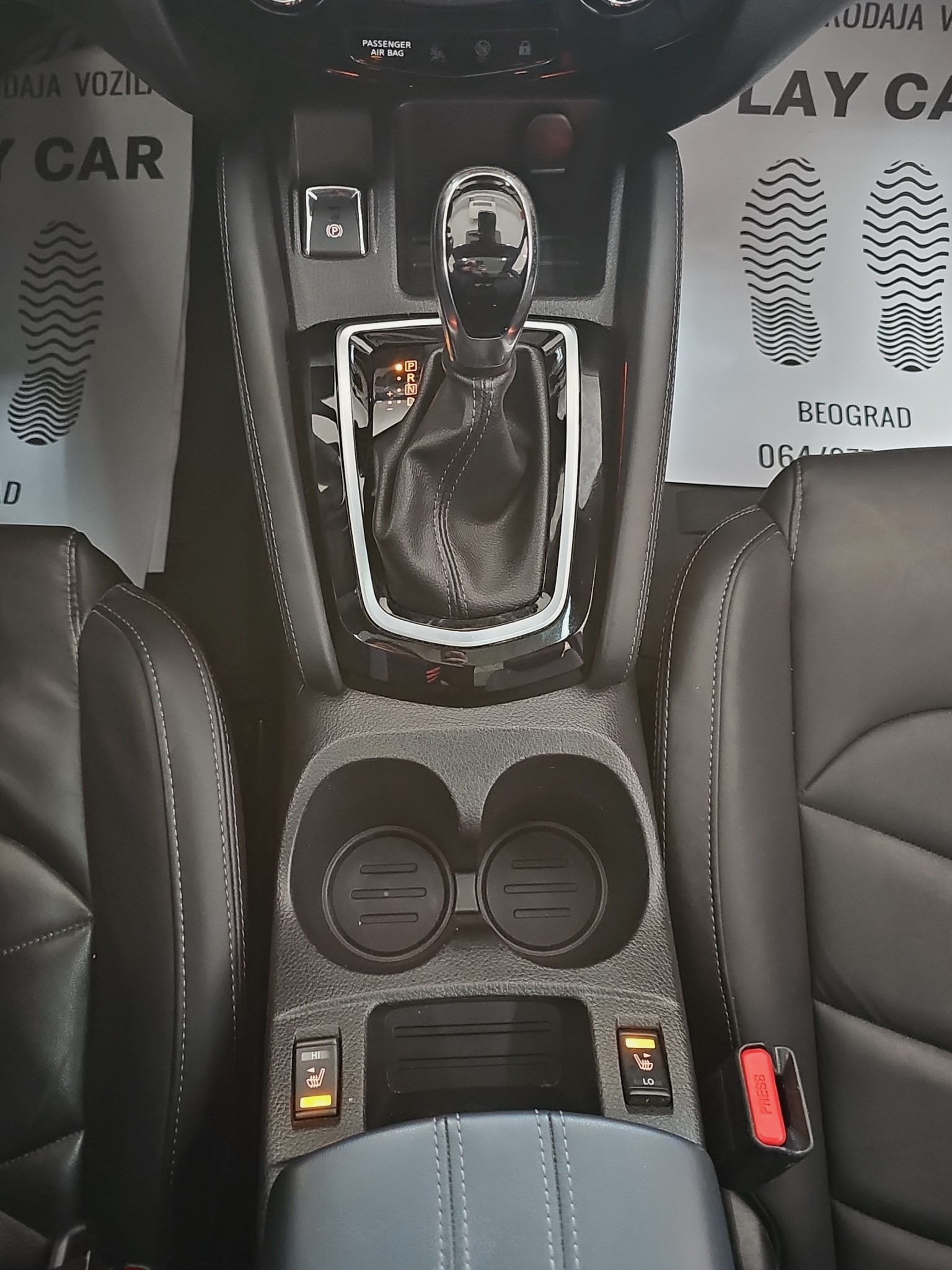 
								Nissan Qashqai TEKNA/PANO/MALA KM full									