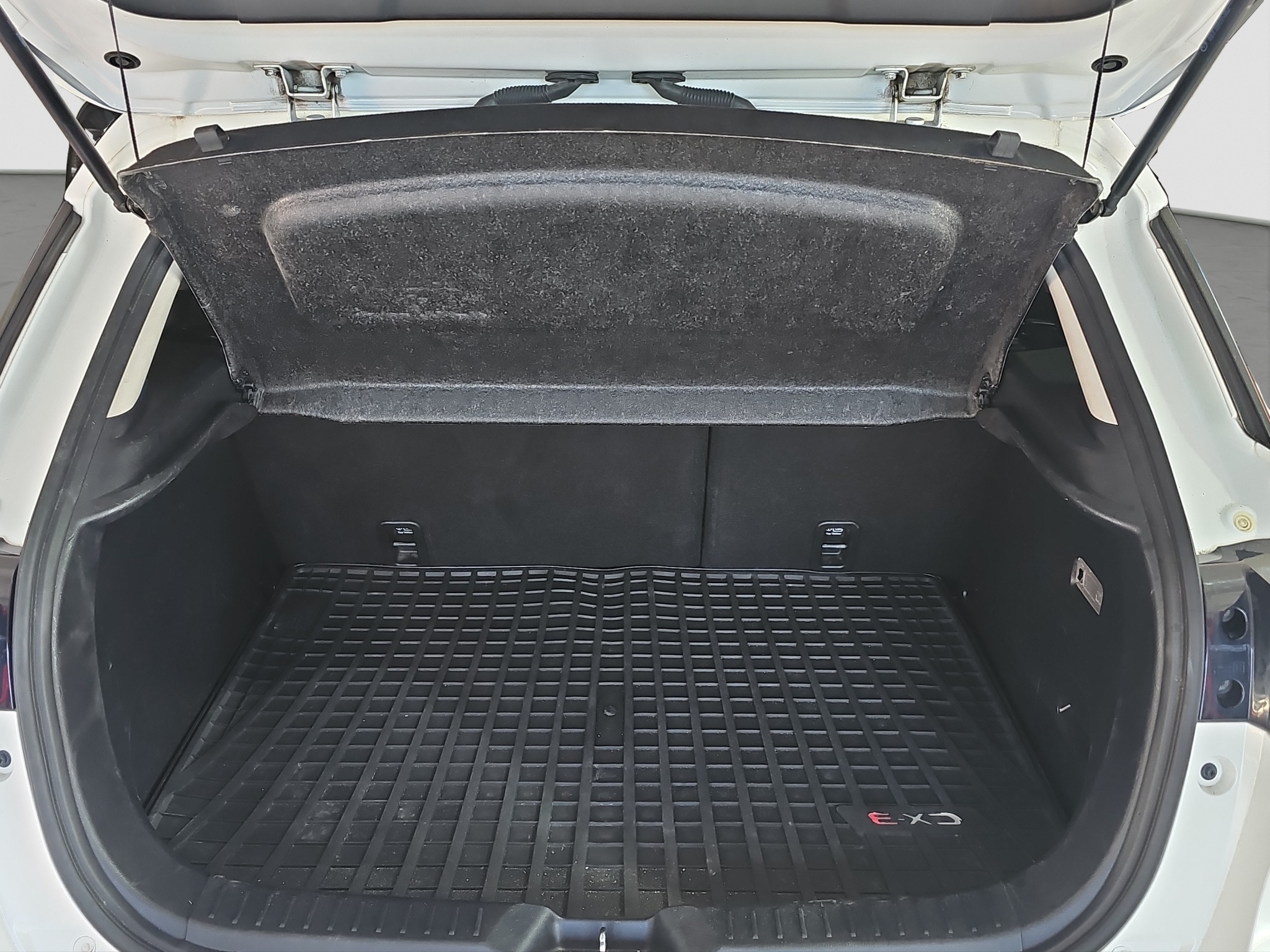 
								Mazda CX-3 AUT./FU.LL full									