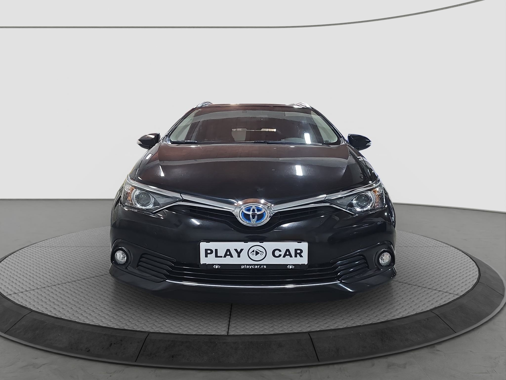 
								Toyota Auris HYBRID/T0P full									