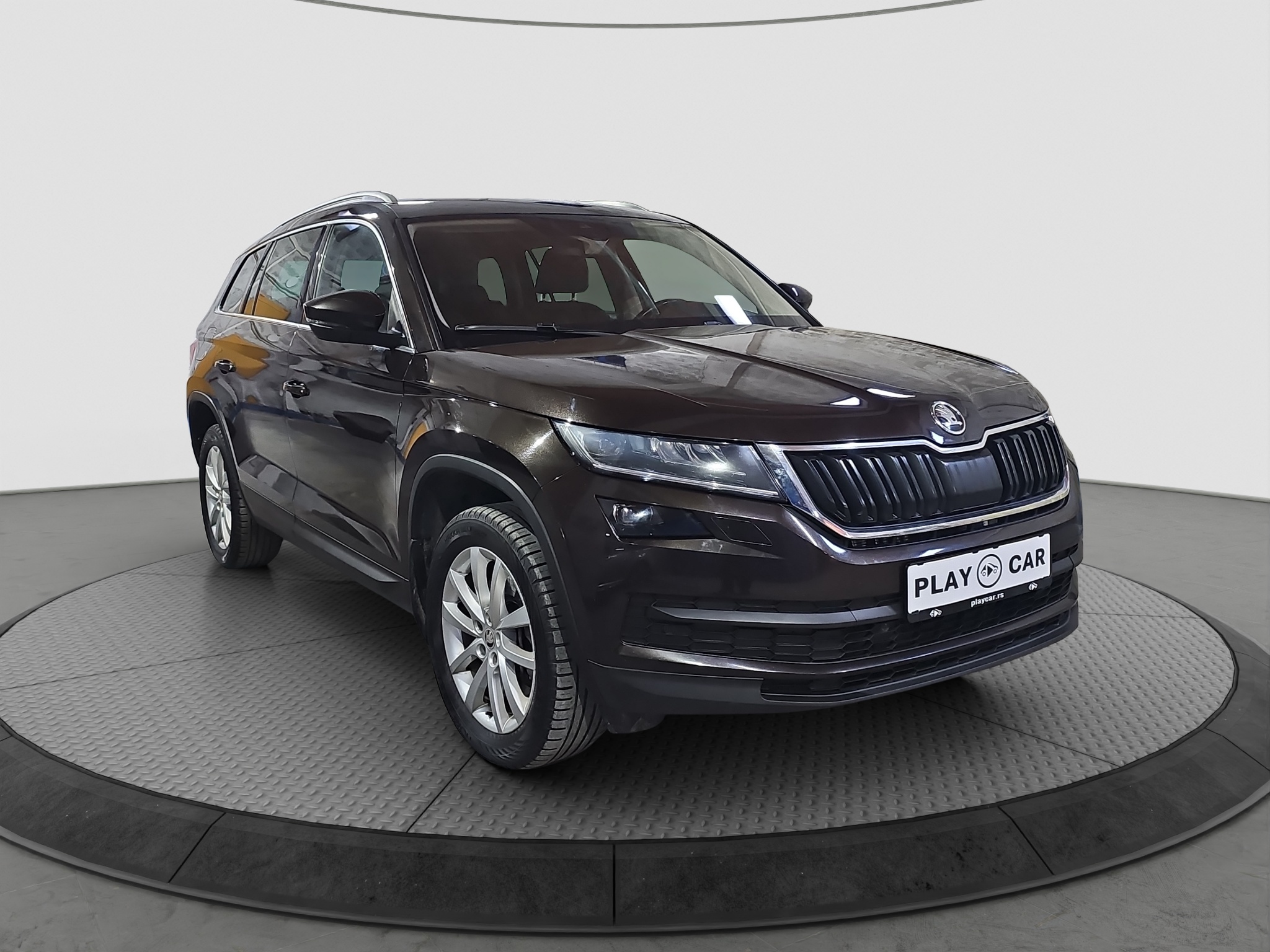 
								Škoda Kodiaq AWD/MATR/DSG full									