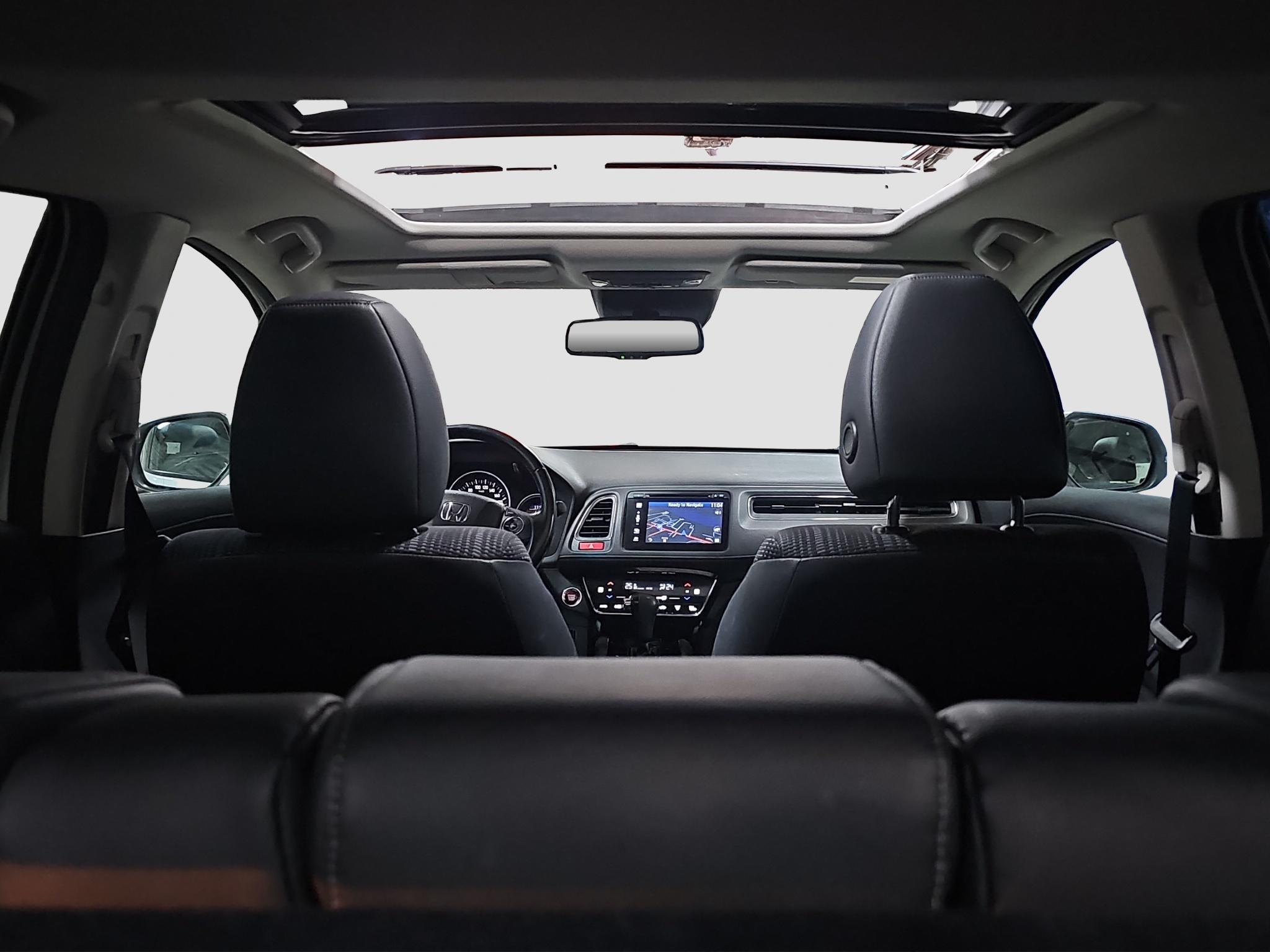 
								Honda HR-V PANO/SIBER/AUTO full									