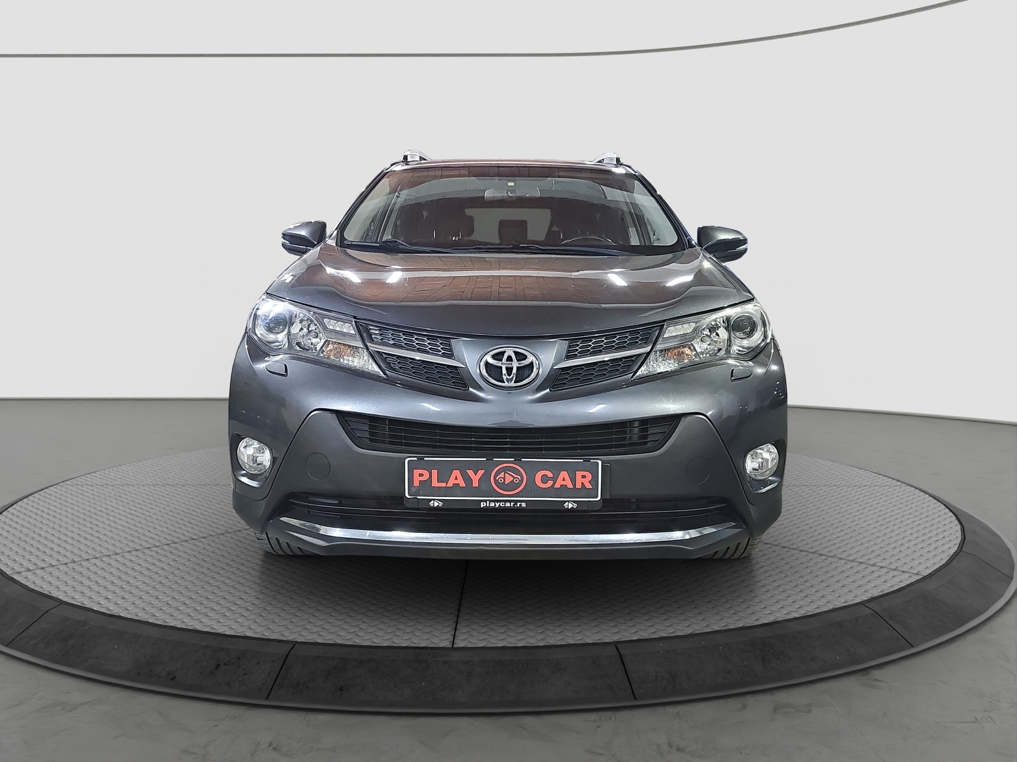 
								Toyota RAV 4 full									