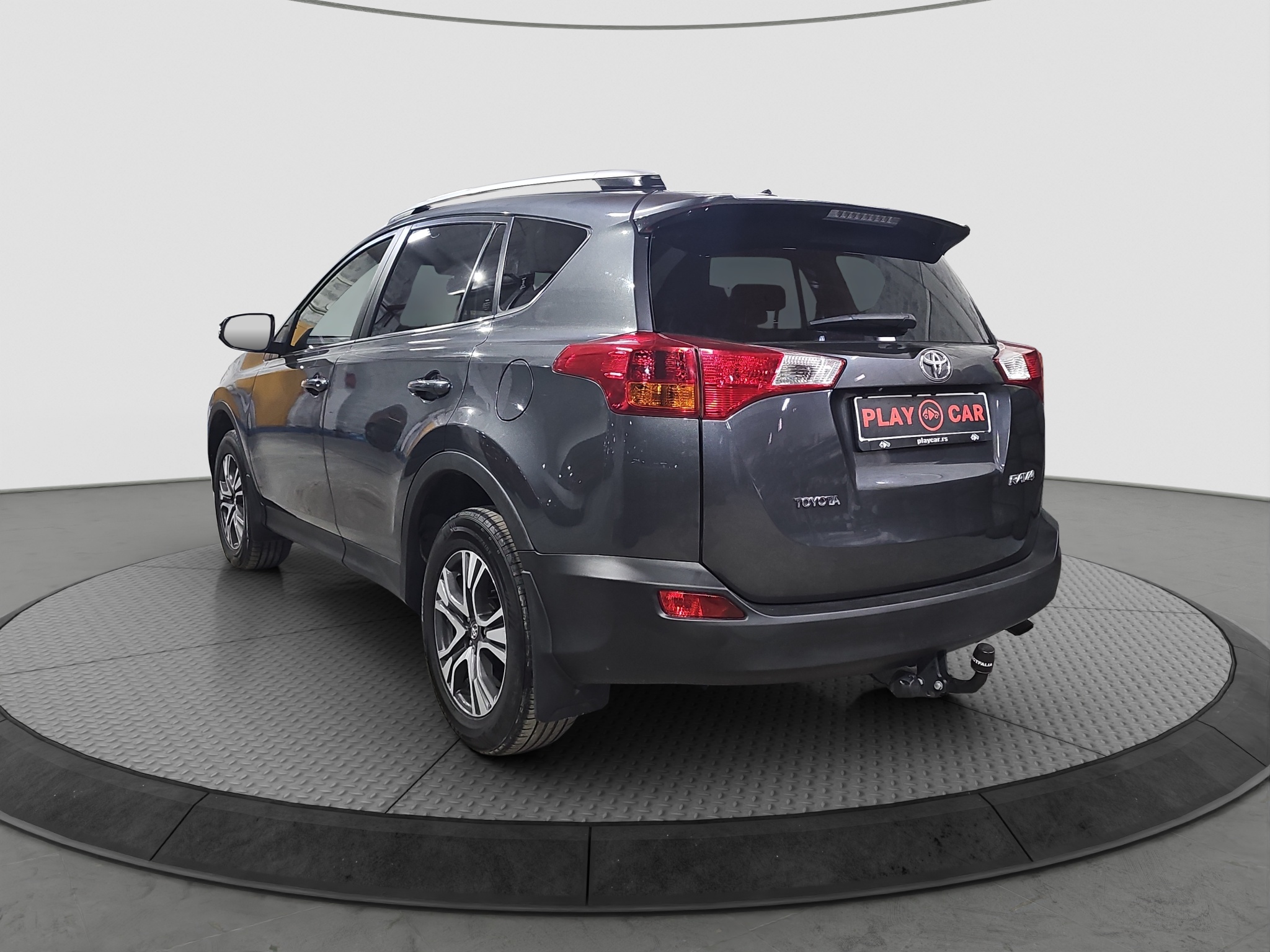 
								Toyota RAV 4 full									