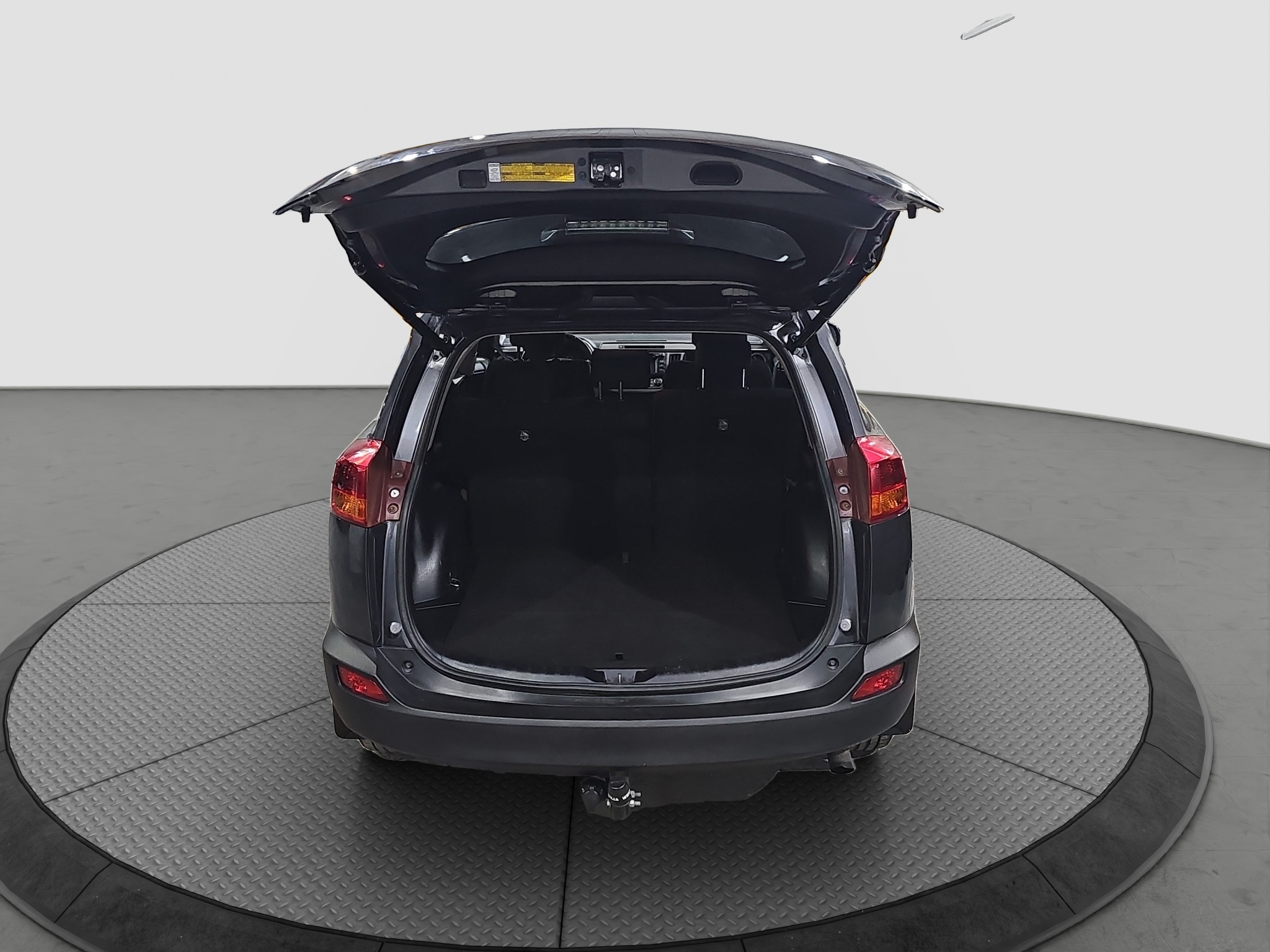 
								Toyota RAV 4 full									