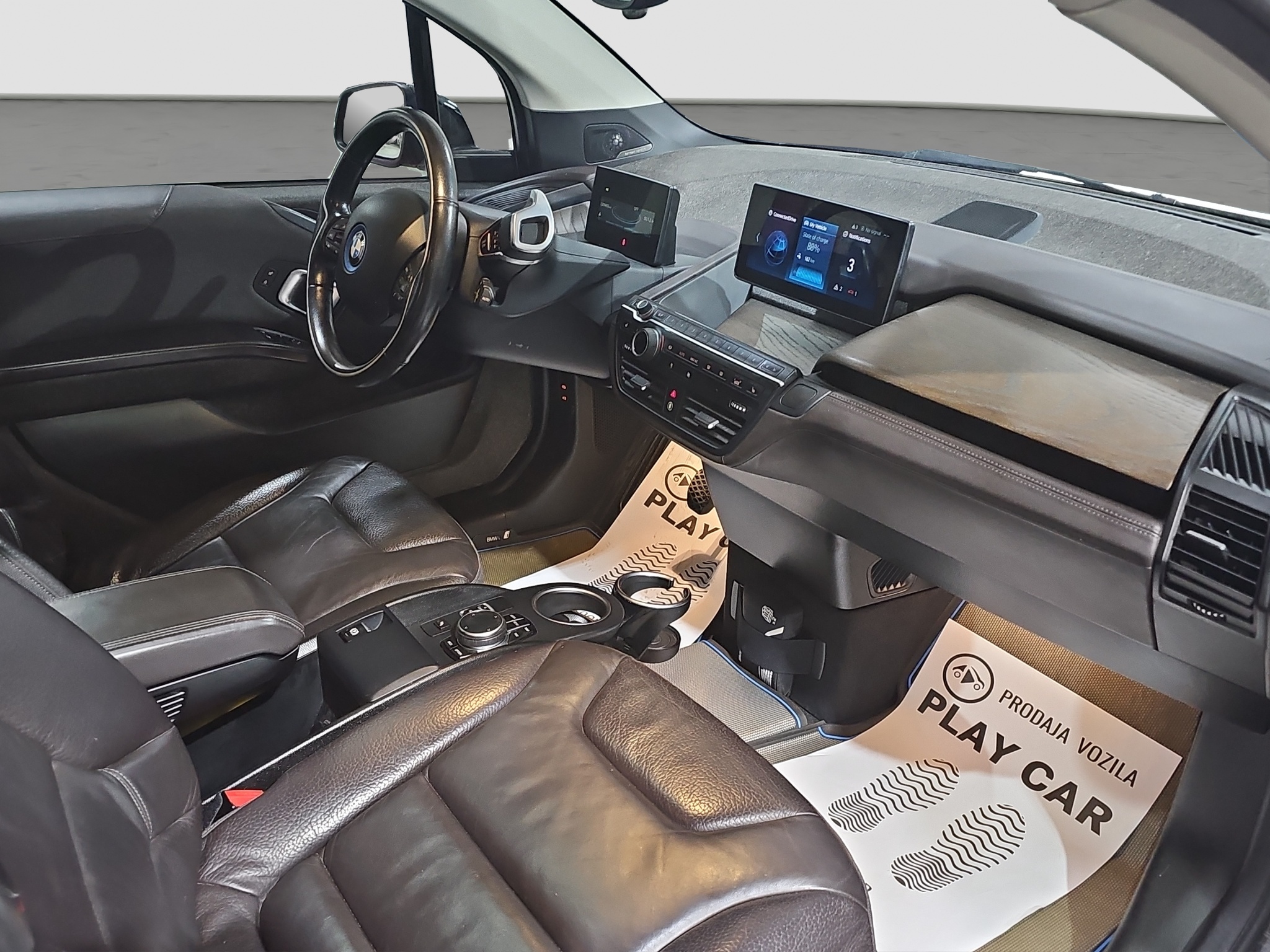 
								BMW i3 PANO/ŠIBER/T.O.P full									