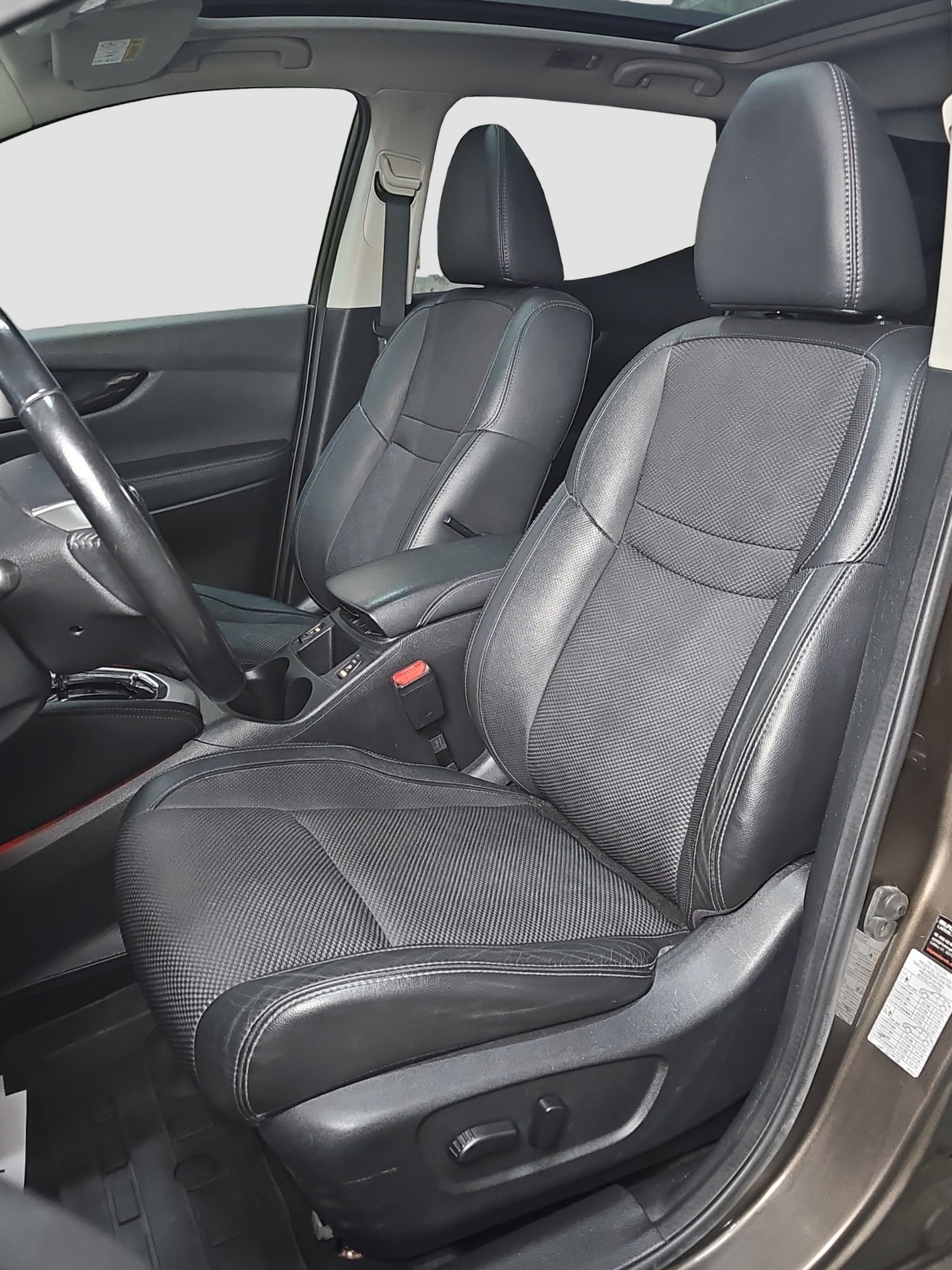 
								Nissan Qashqai AUT.GARA.NCIJA/TEKNA full									