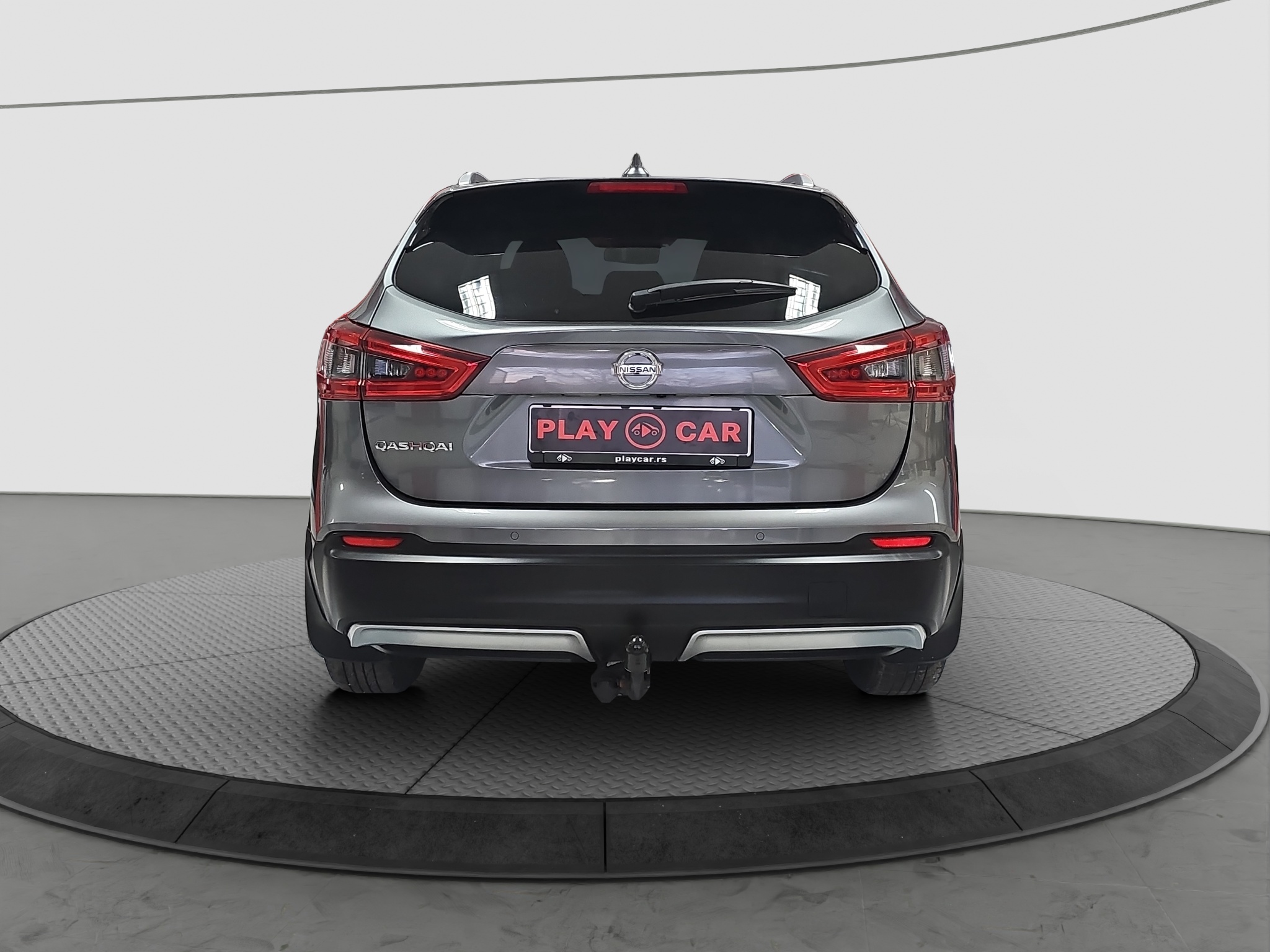 
								Nissan Qashqai AUTO/FU.LL full									