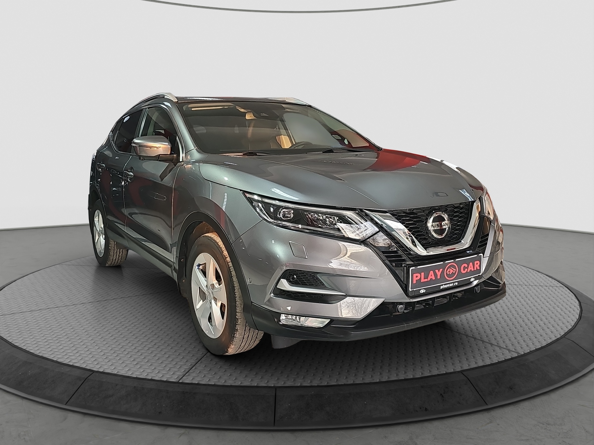 
								Nissan Qashqai AUTO/FU.LL full									