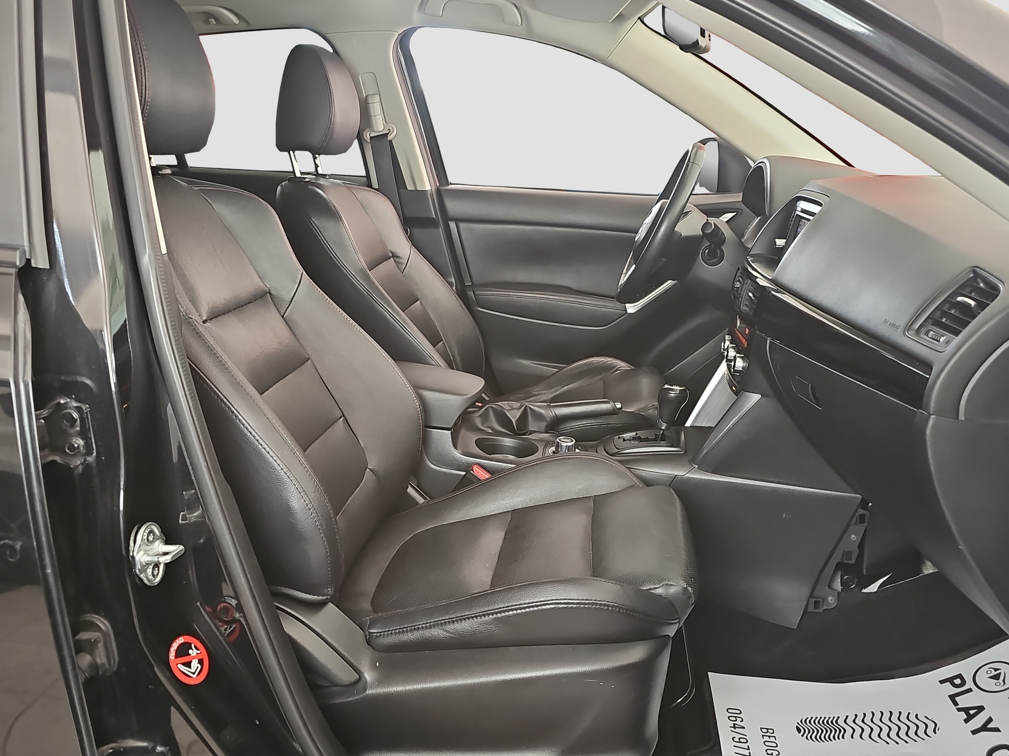 
								Mazda CX-5 4X4/ODLIČAN/AUTO full									