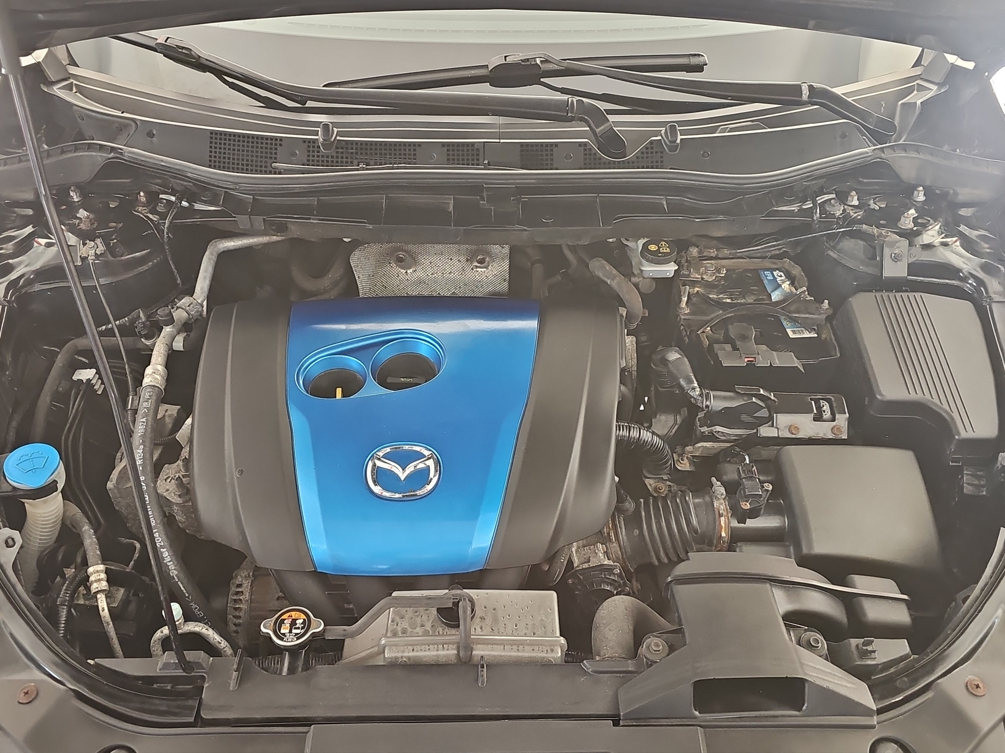 
								Mazda CX-5 4X4/ODLIČAN/AUTO full									