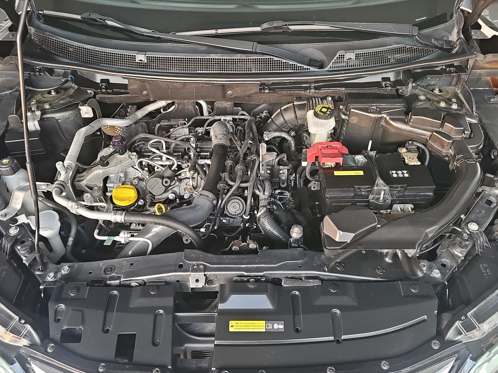 
								Nissan Qashqai AUTO/FU.LL full									