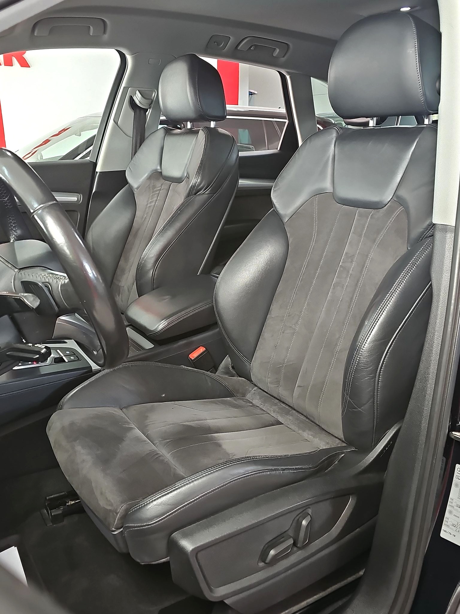 
								Audi Q5 VIRT/AUTO/4×4 full									