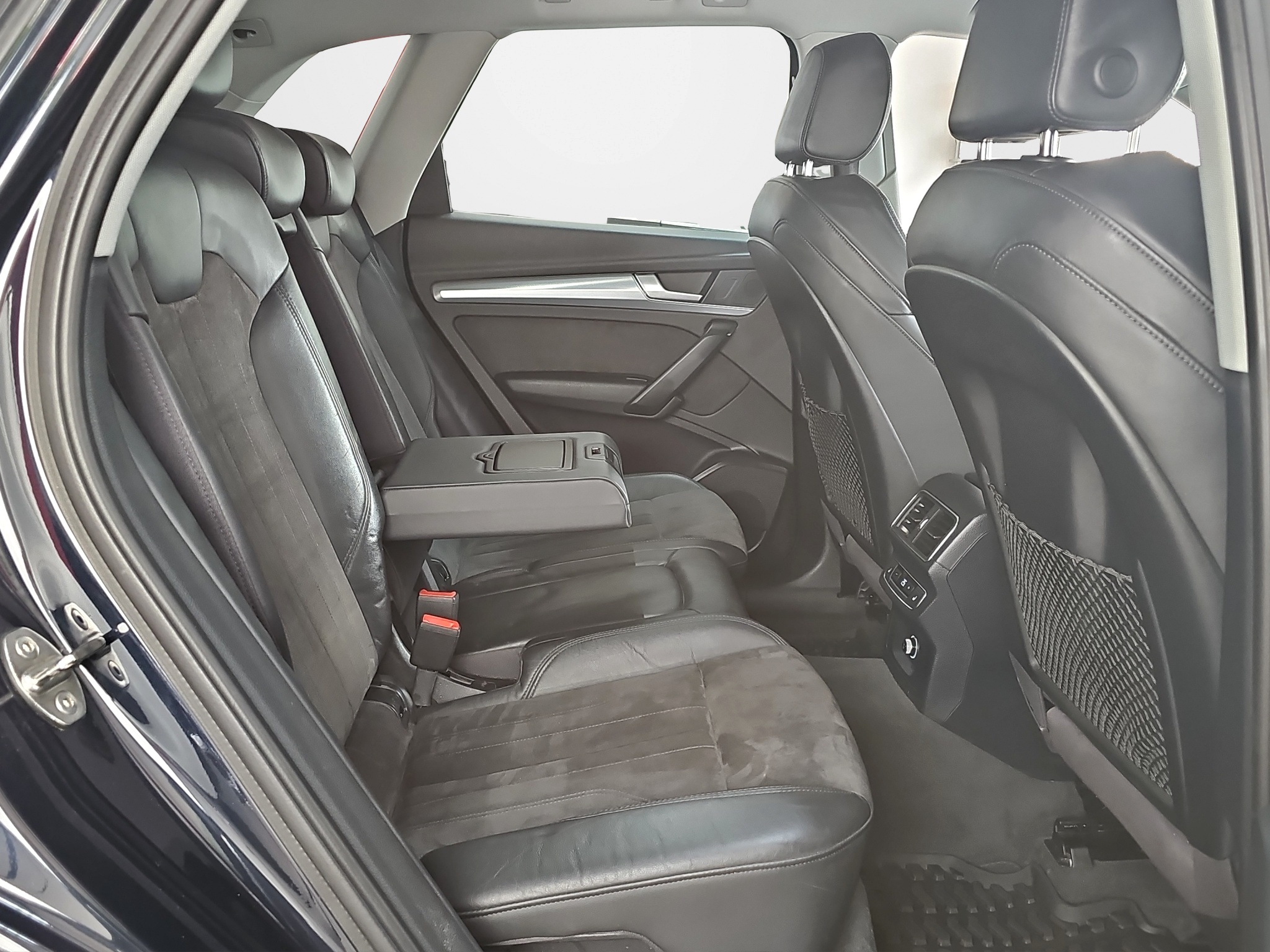 
								Audi Q5 VIRT/AUTO/4×4 full									