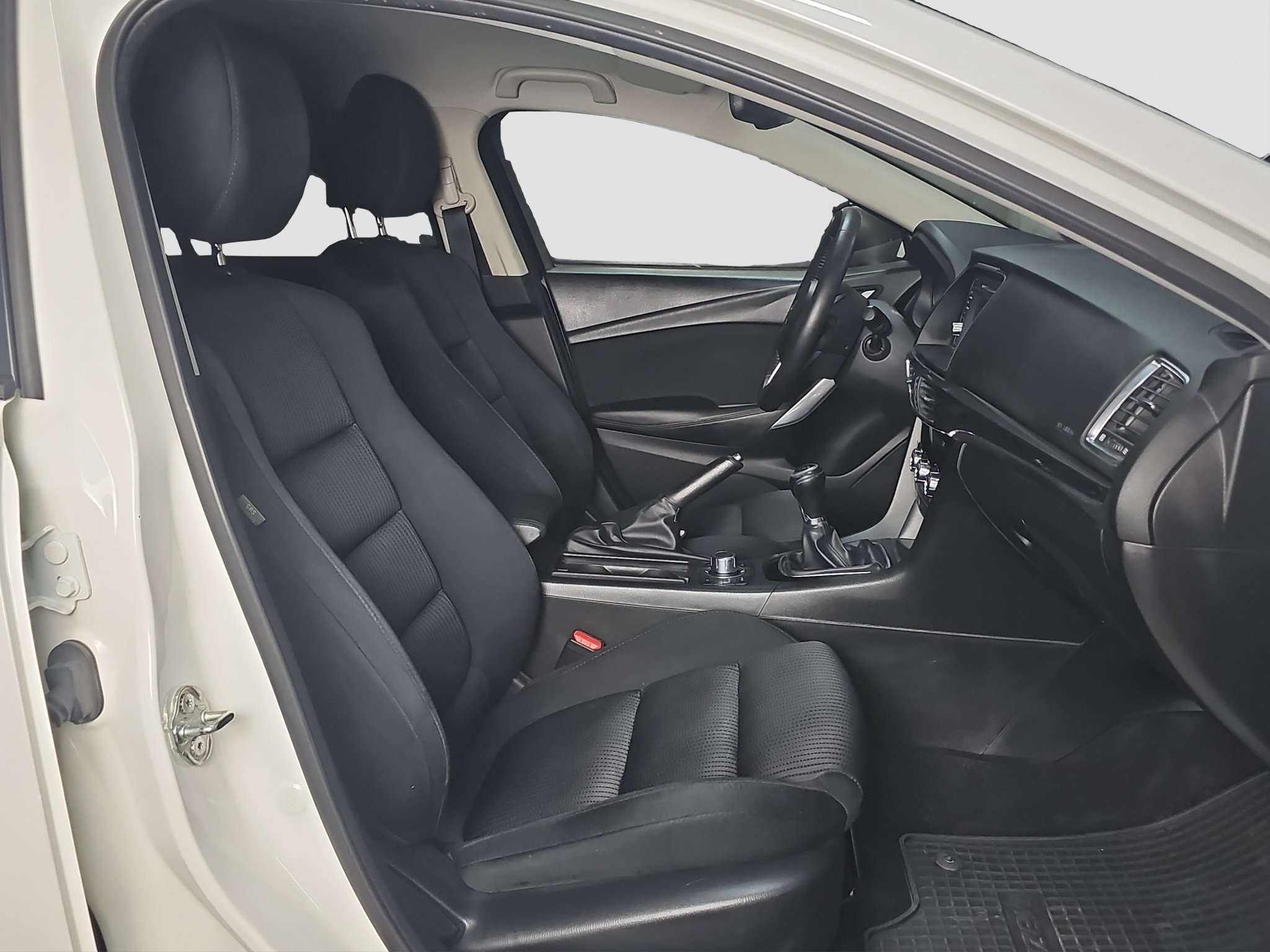 
								Mazda 6 full									