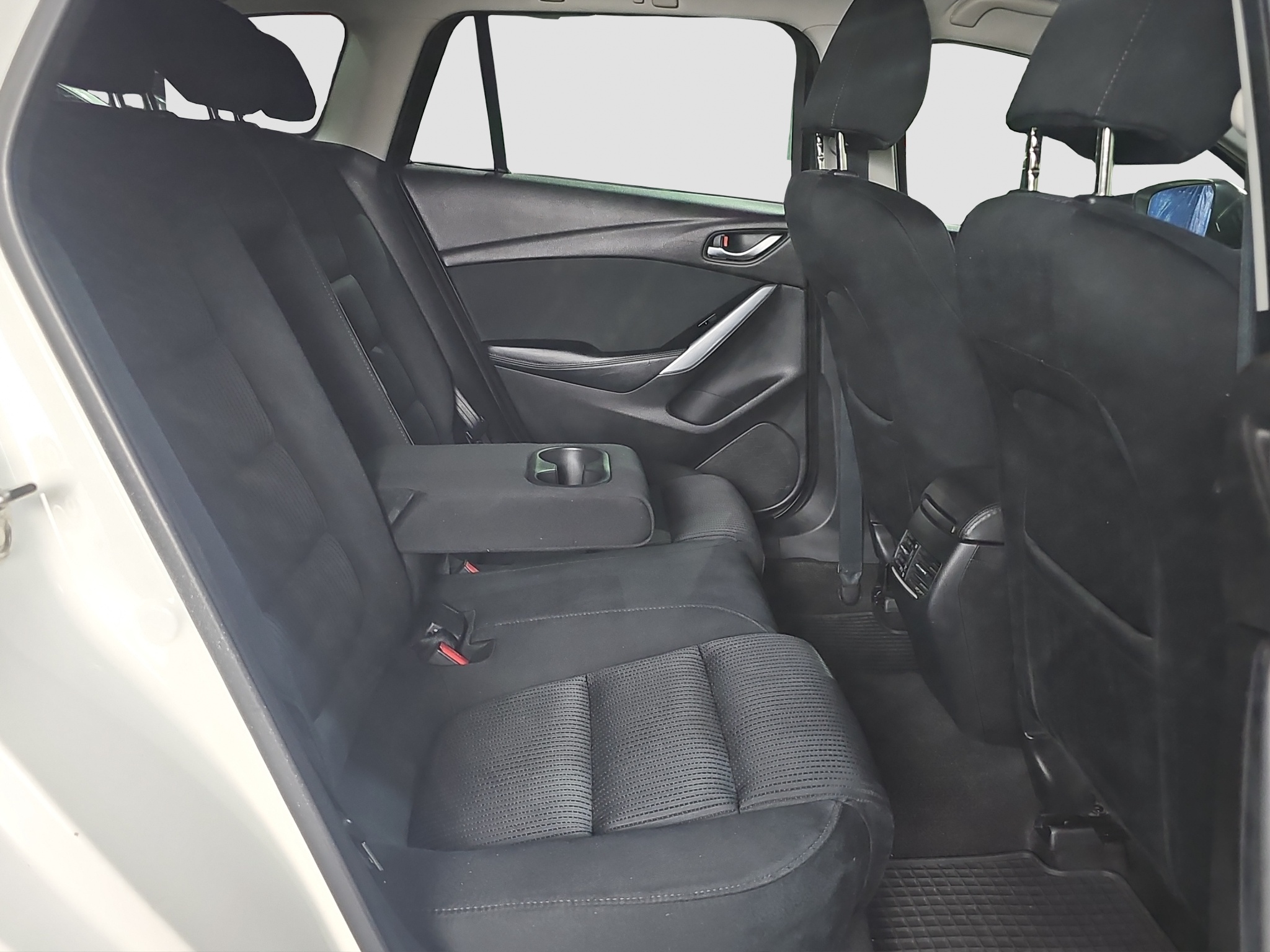 
								Mazda 6 full									