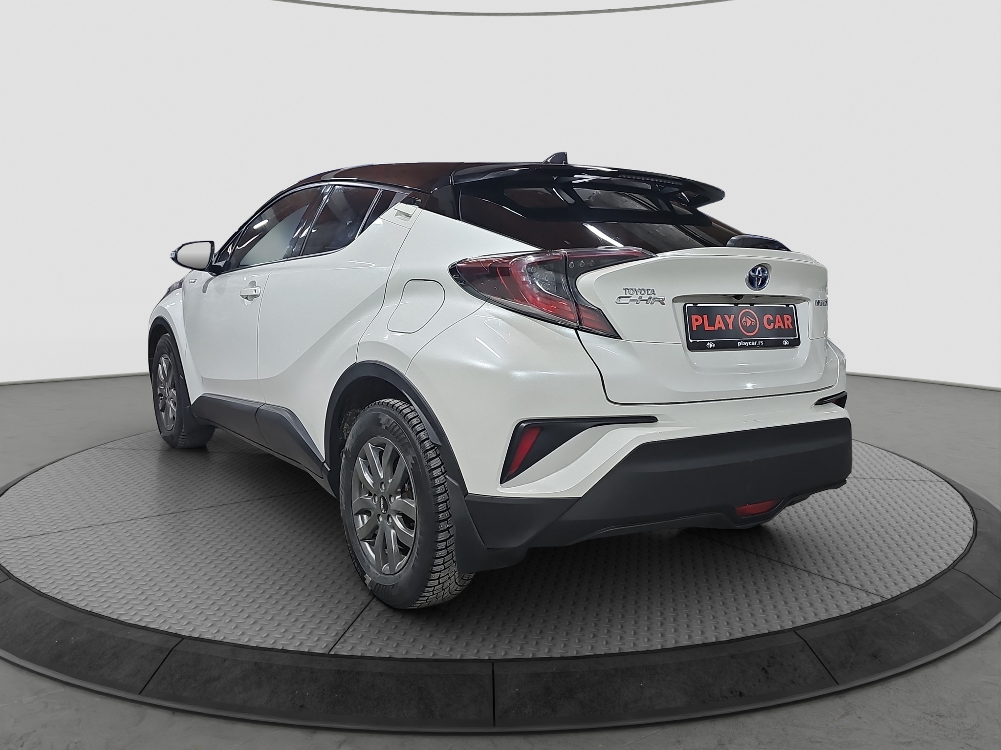 
								Toyota C-HR HYBRID/T0P full									