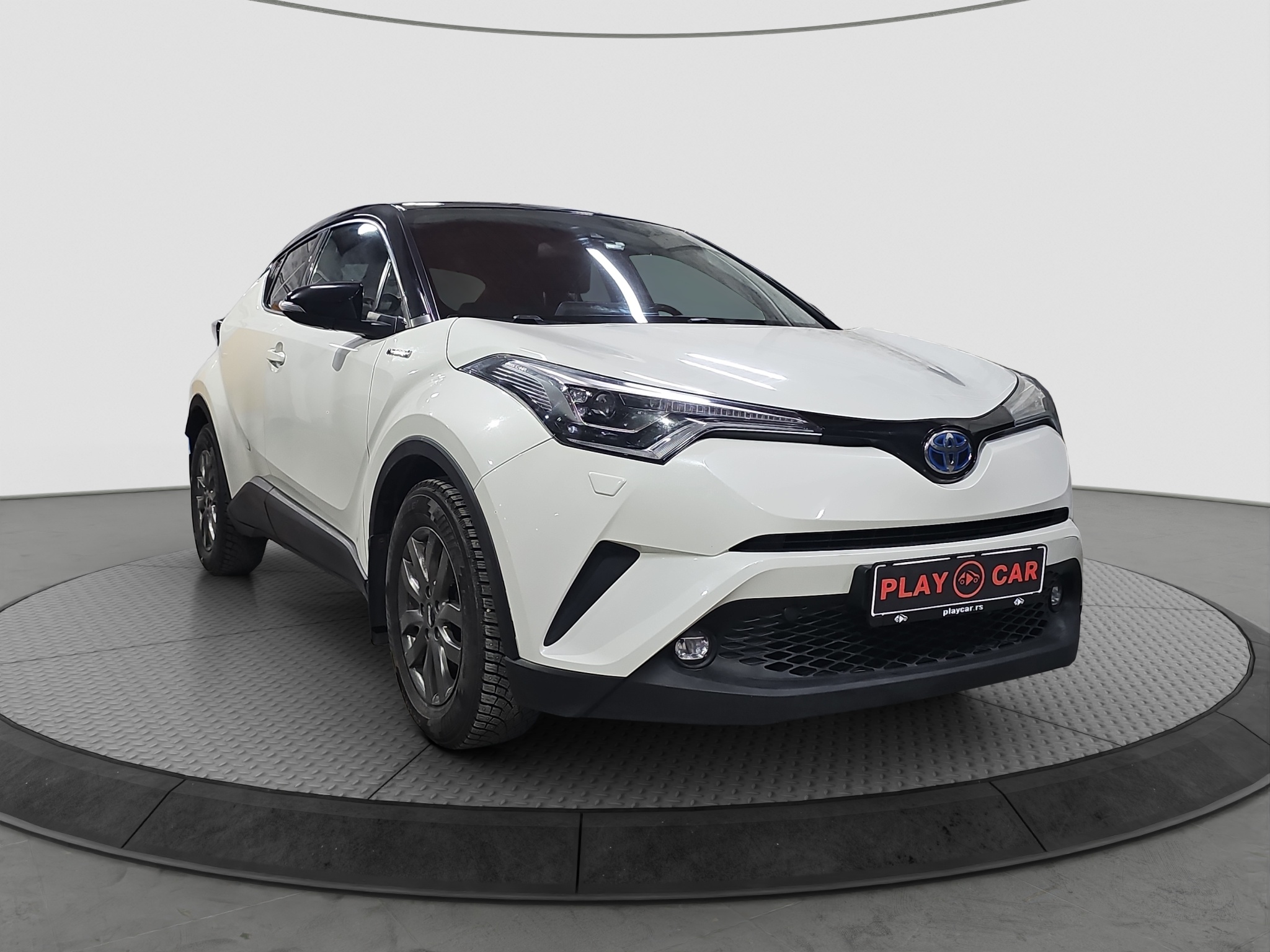 
								Toyota C-HR HYBRID/T0P full									