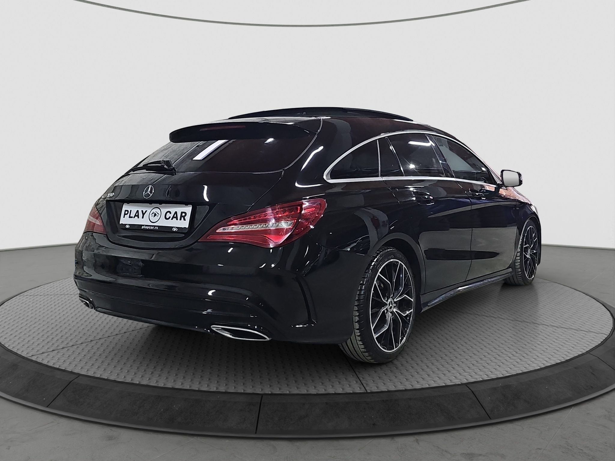 
								Mercedes Benz CLA 180 Shooting Brake AMG line /AUTO full									