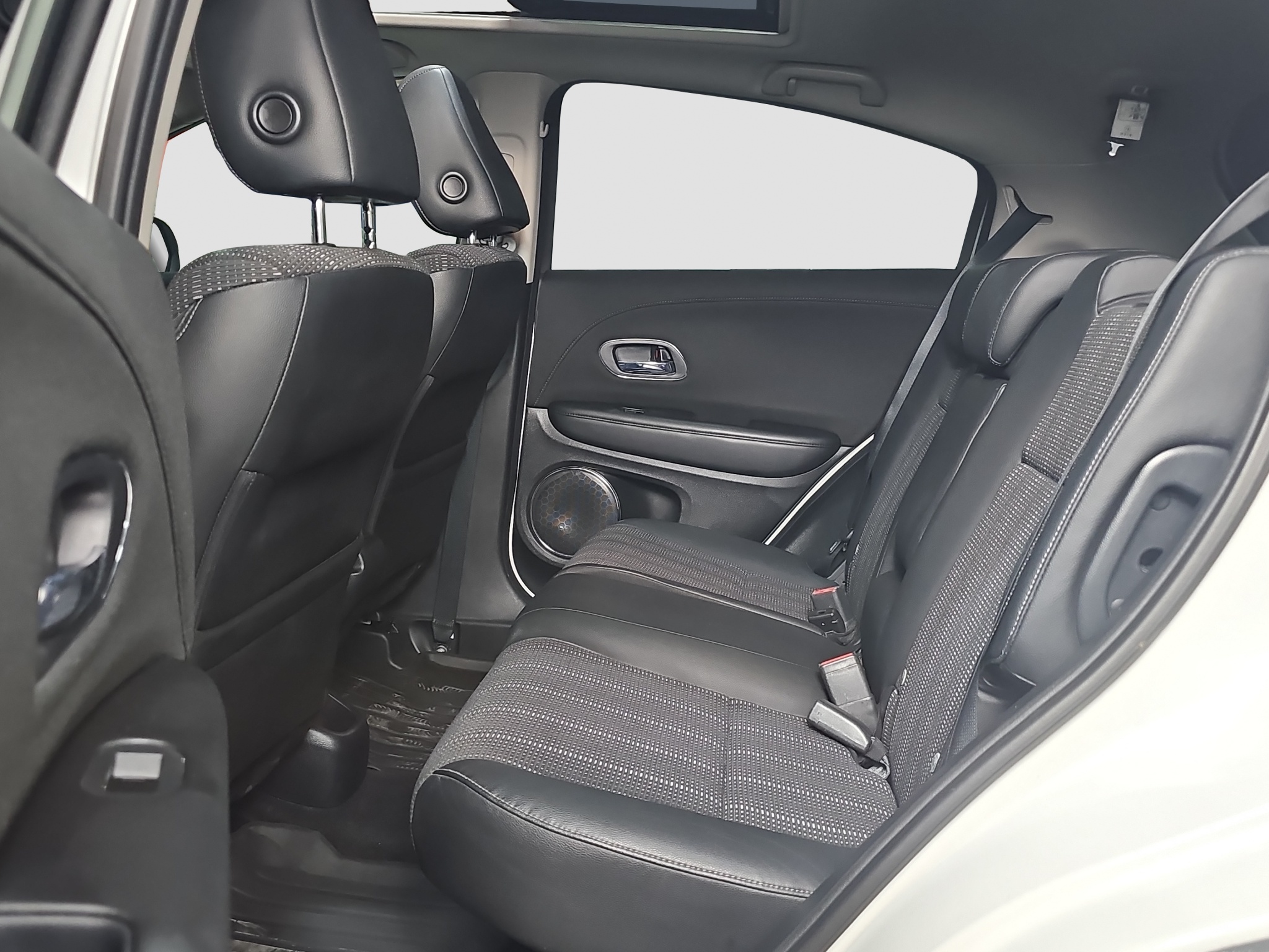 
								Honda HR-V FU.LL/PAN/SIBER/AUTO full									