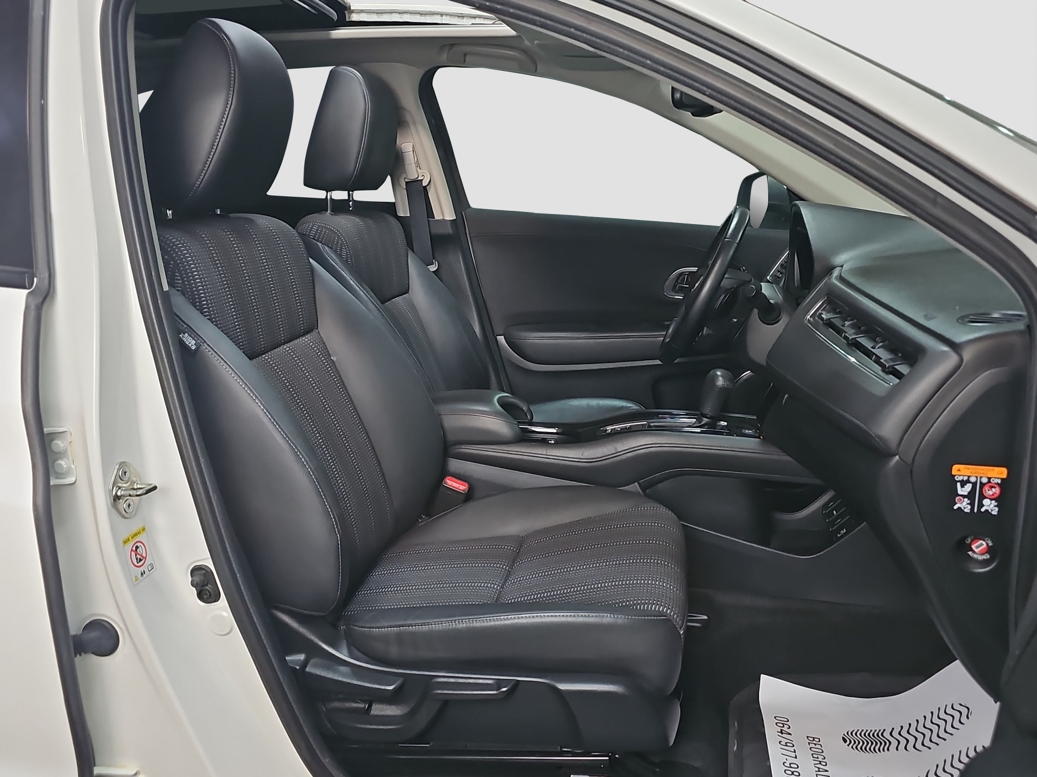 
								Honda HR-V FU.LL/PAN/SIBER/AUTO full									