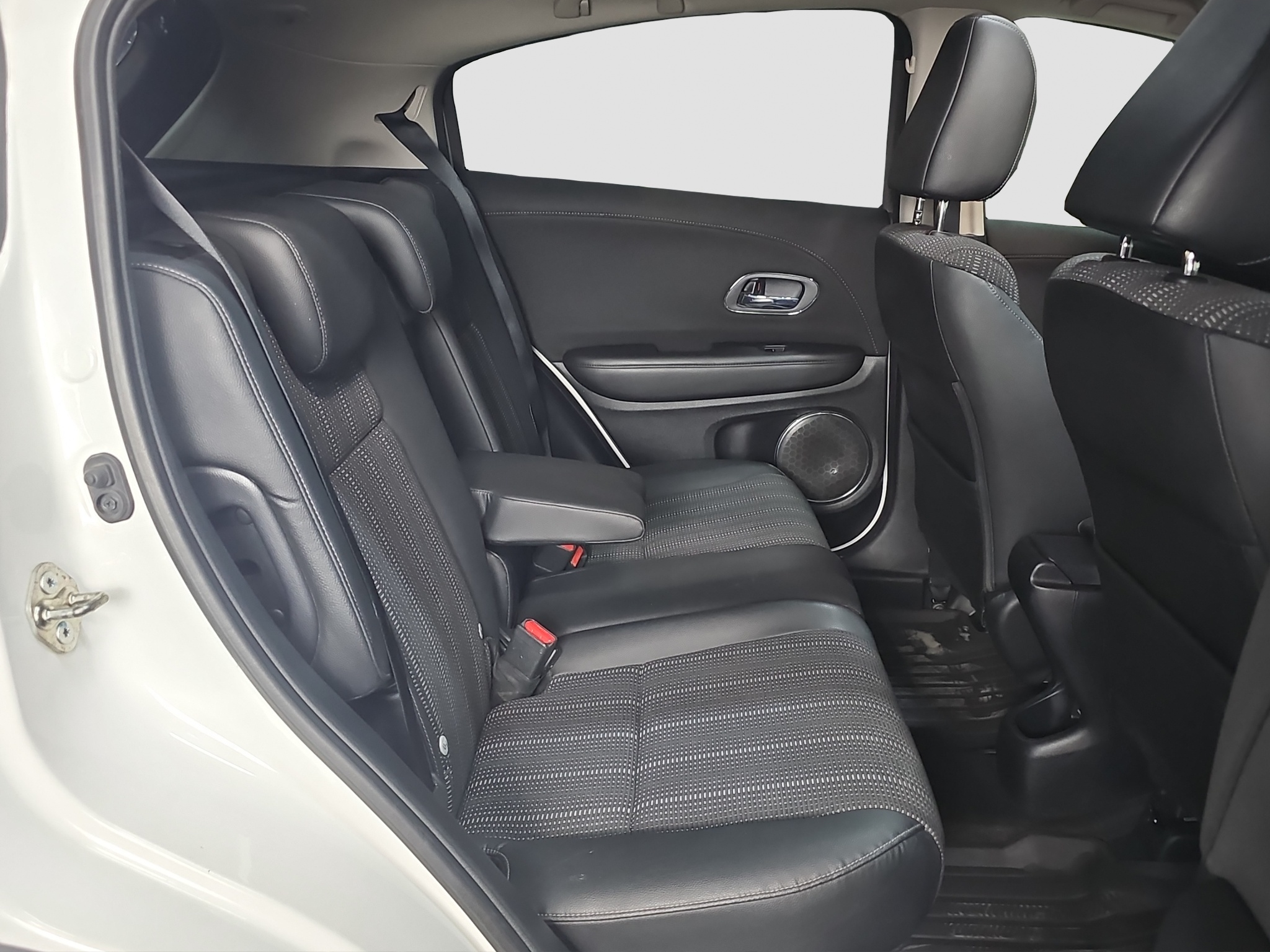 
								Honda HR-V FU.LL/PAN/SIBER/AUTO full									