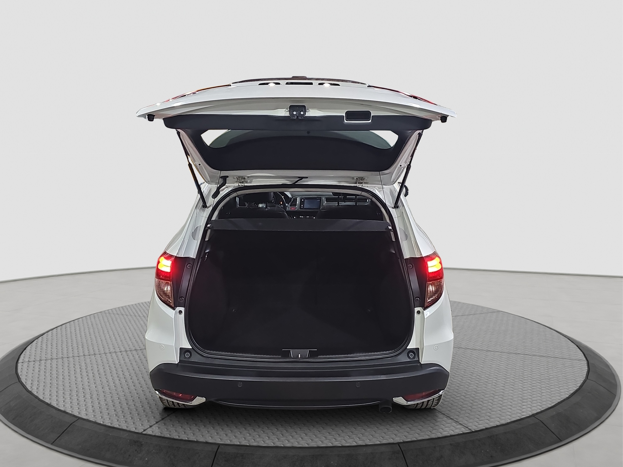 
								Honda HR-V FU.LL/PAN/SIBER/AUTO full									