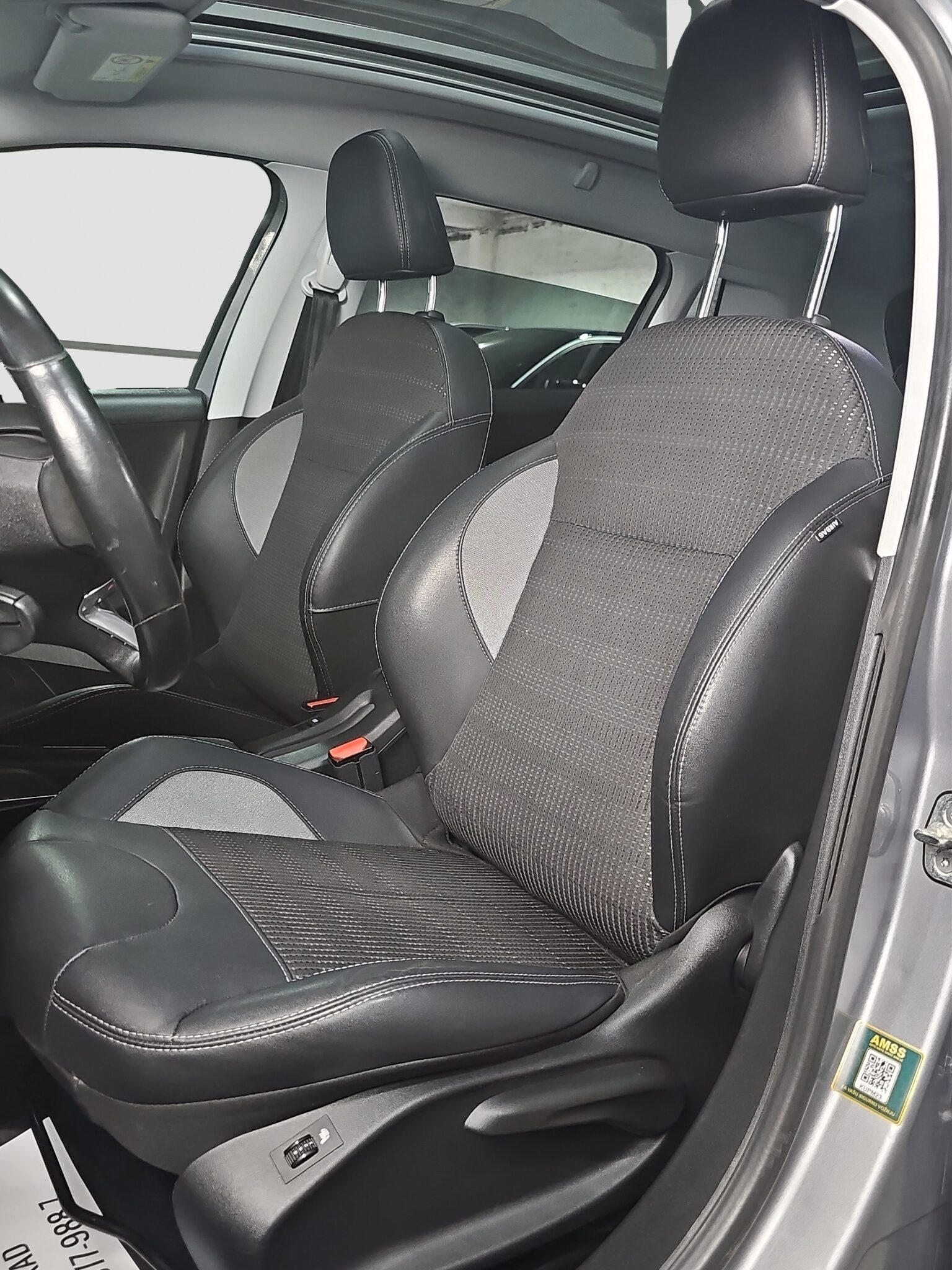 
								Peugeot 2008 PANO/AUTOM full									
