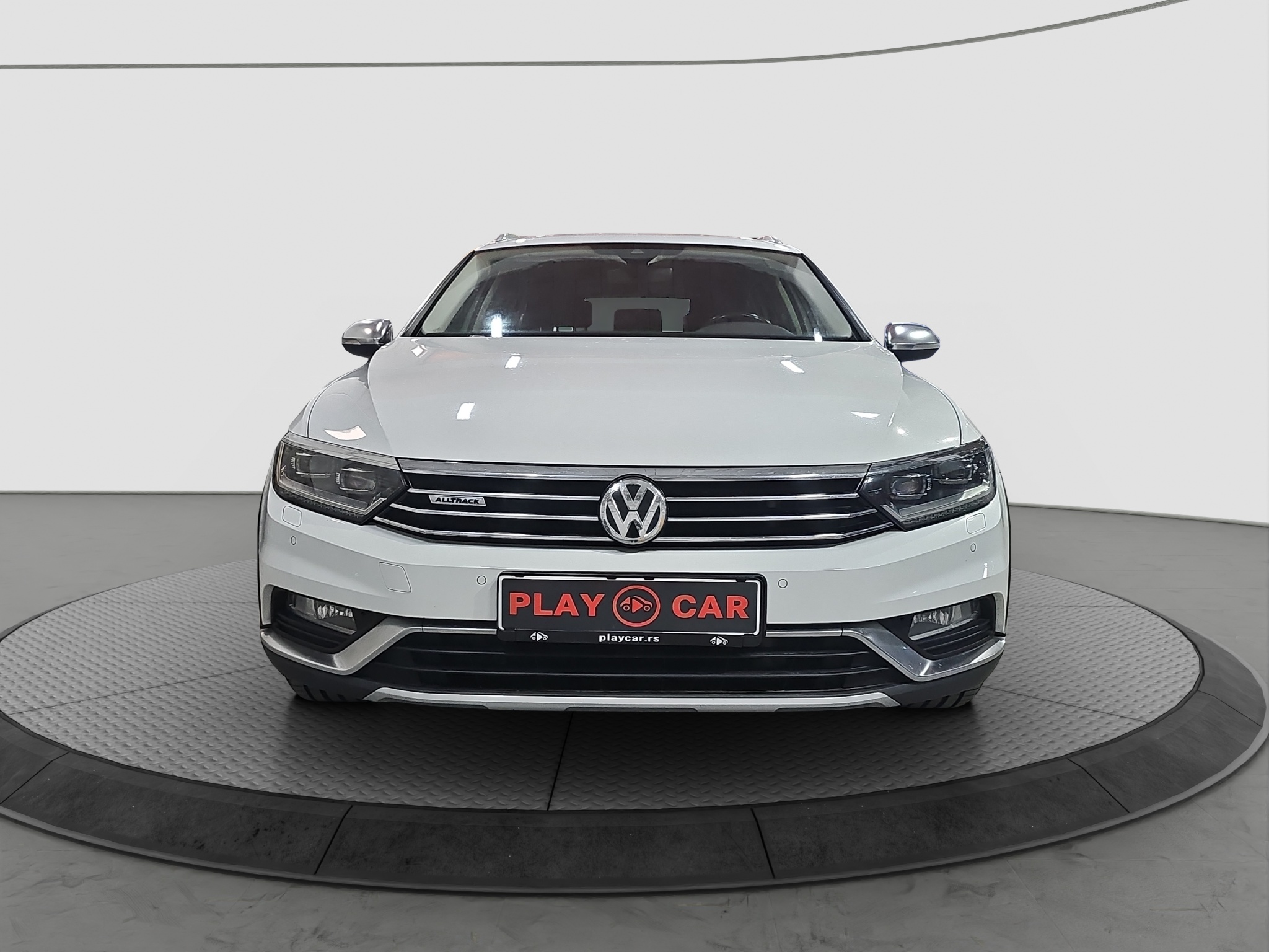 
								Volkswagen Passat B8 Alltrack full									