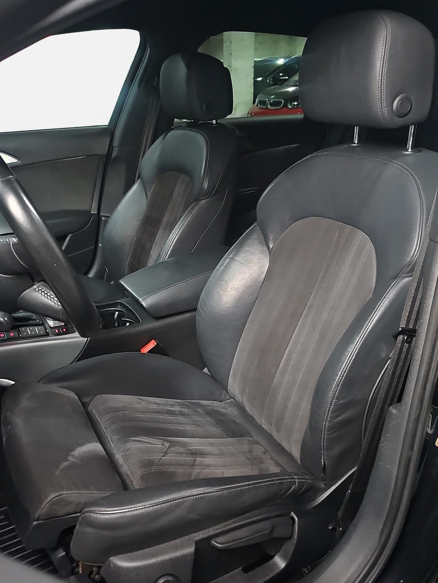 
								Audi A6 MATRIX/4X4/AUTO full									