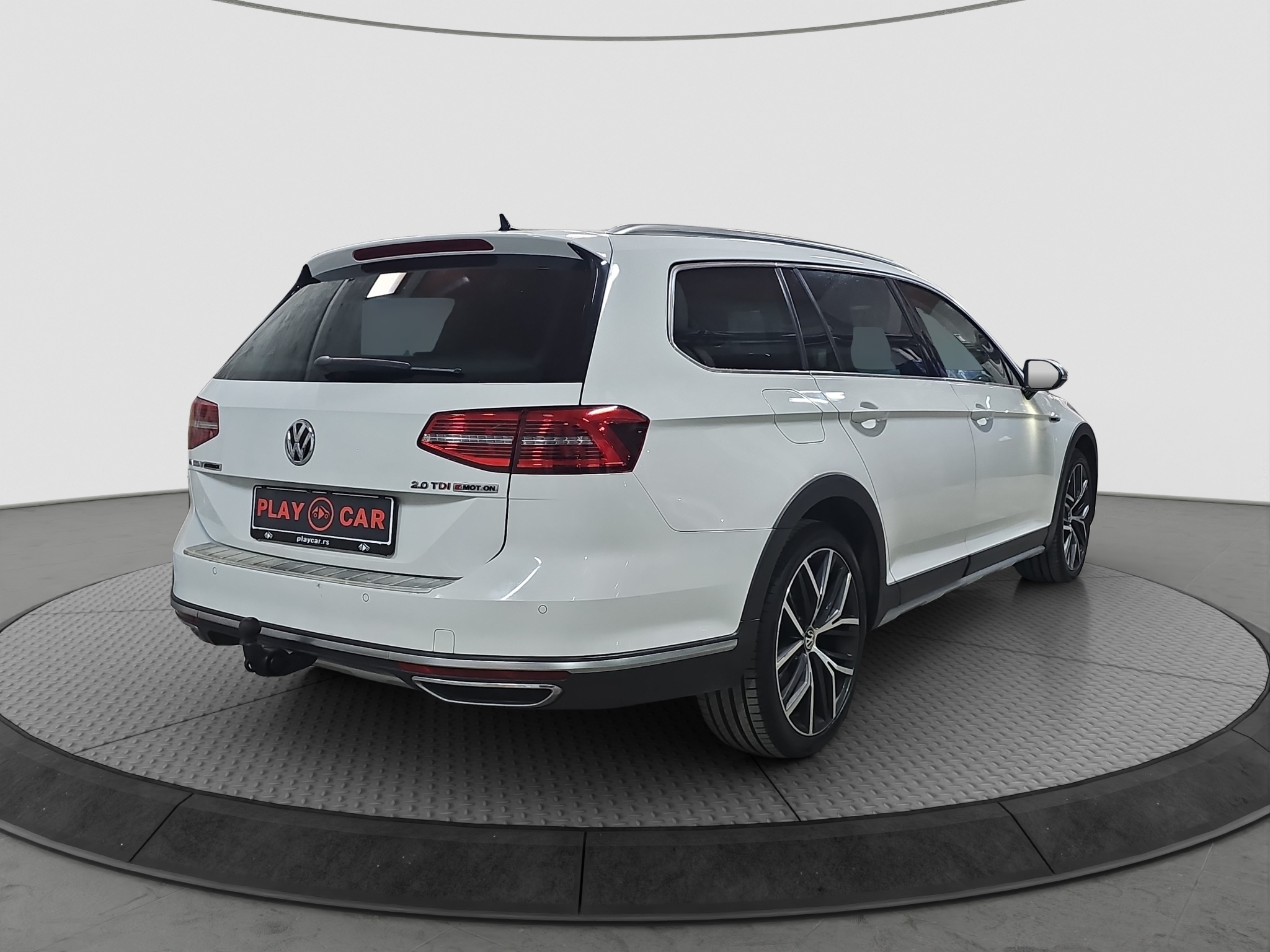 
								Volkswagen Passat B8 Alltrack full									