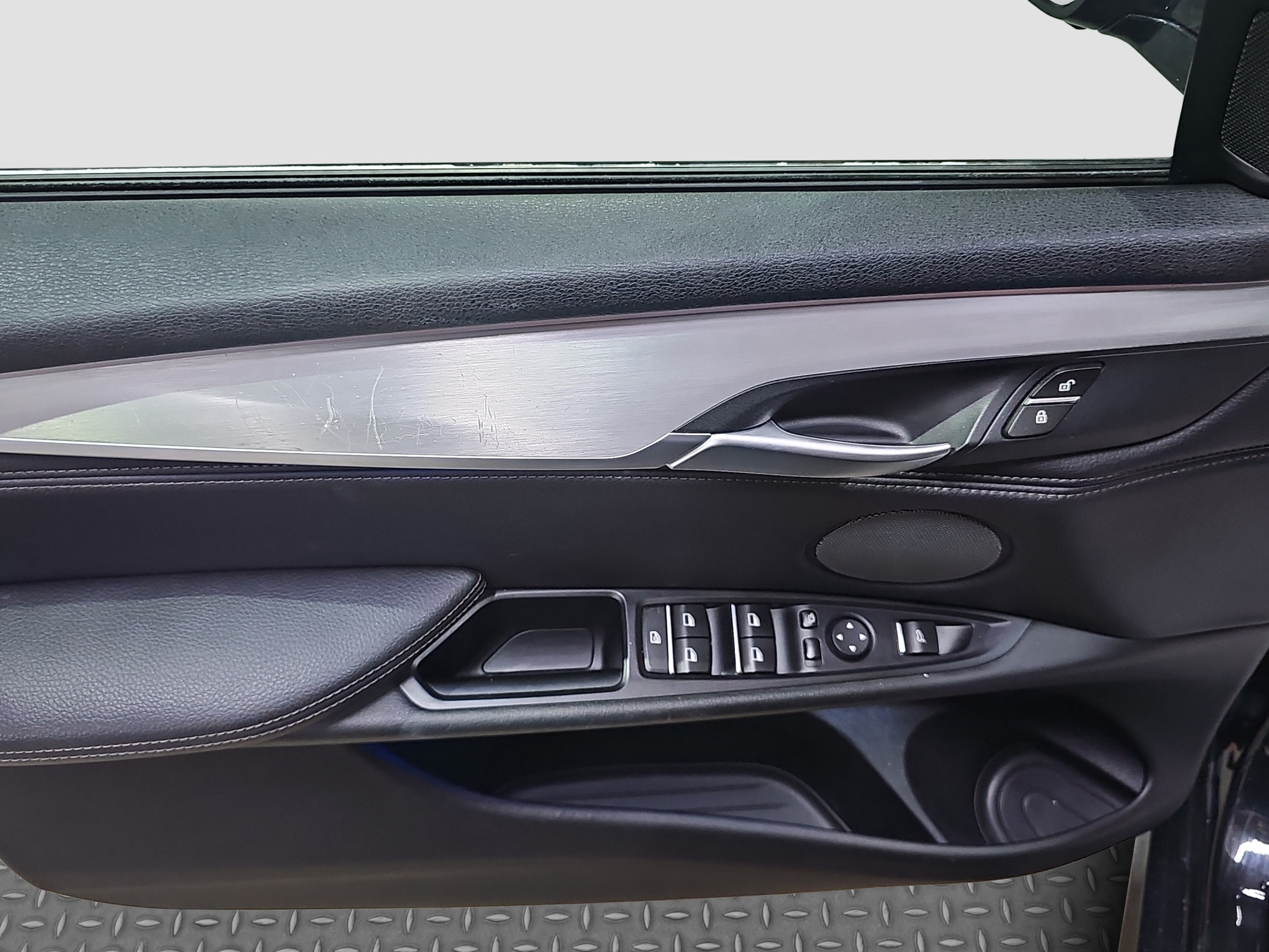 
								BMW X5 M-/ŠIB/iPerform/4×4 full									