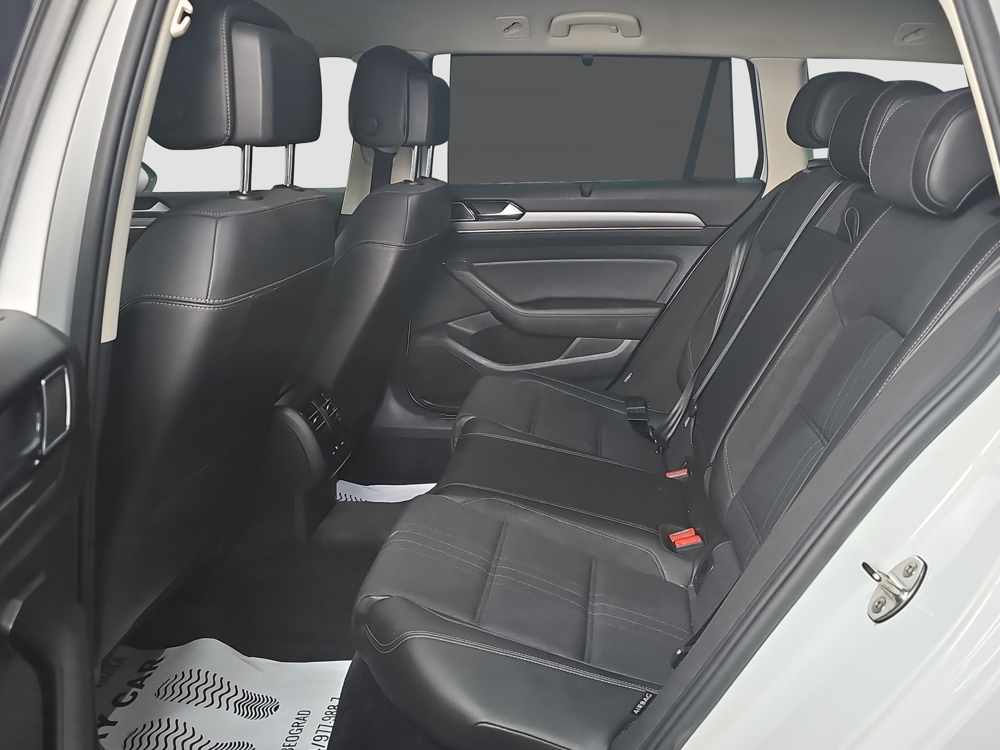 
								Volkswagen Passat B8 Alltrack full									