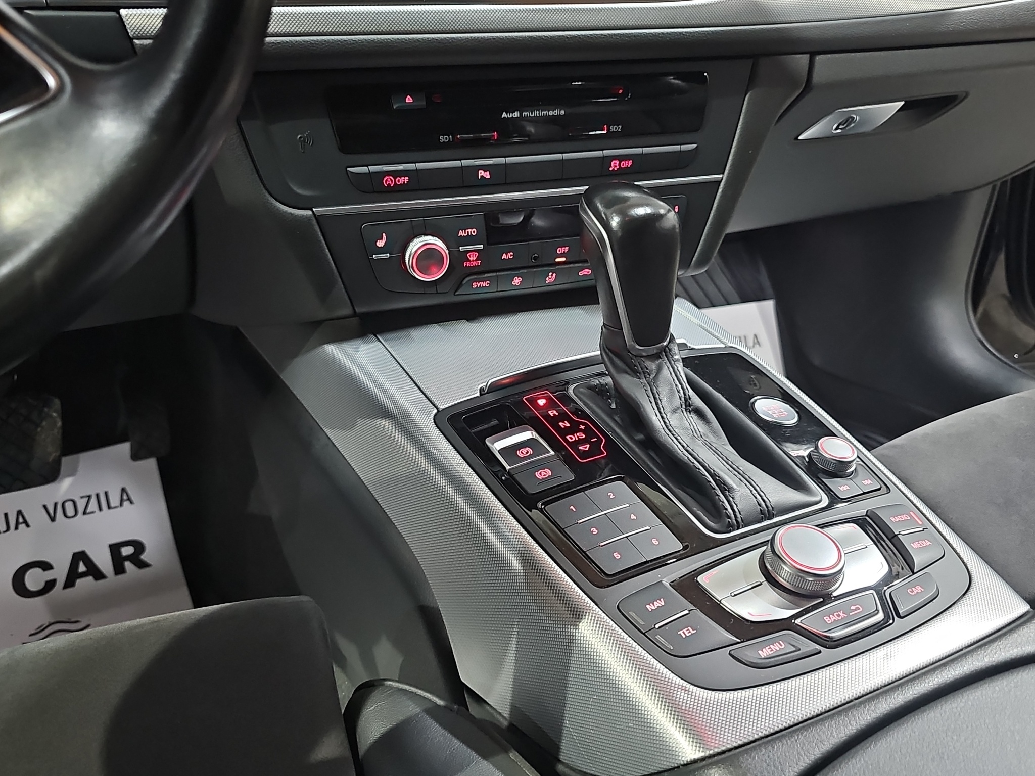 
								Audi A6 MATRIX/4X4/AUTO full									