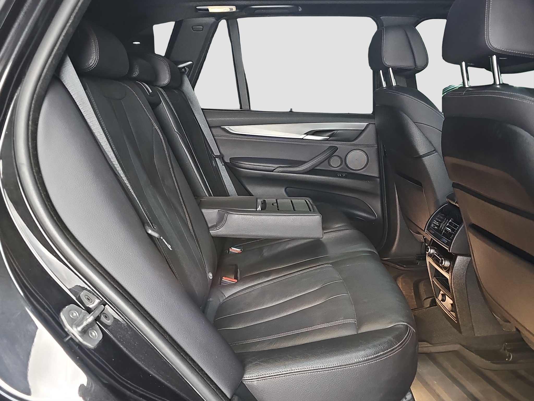 
								BMW X5 M-/ŠIB/iPerform/4×4 full									
