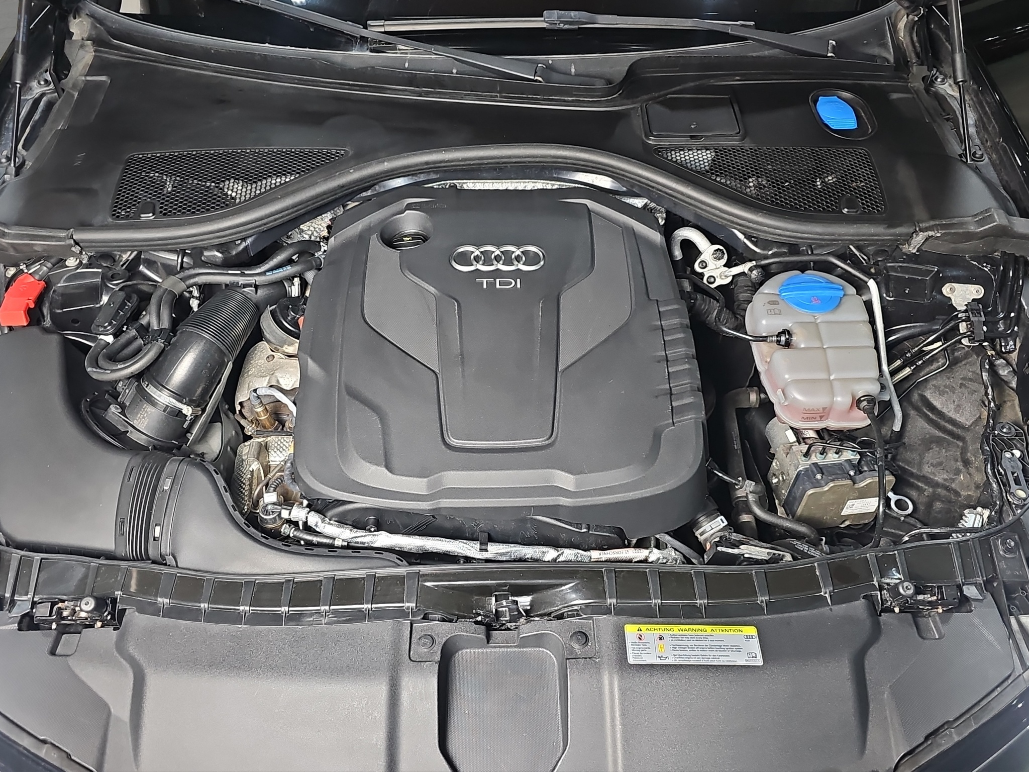 
								Audi A6 MATRIX/4X4/AUTO full									