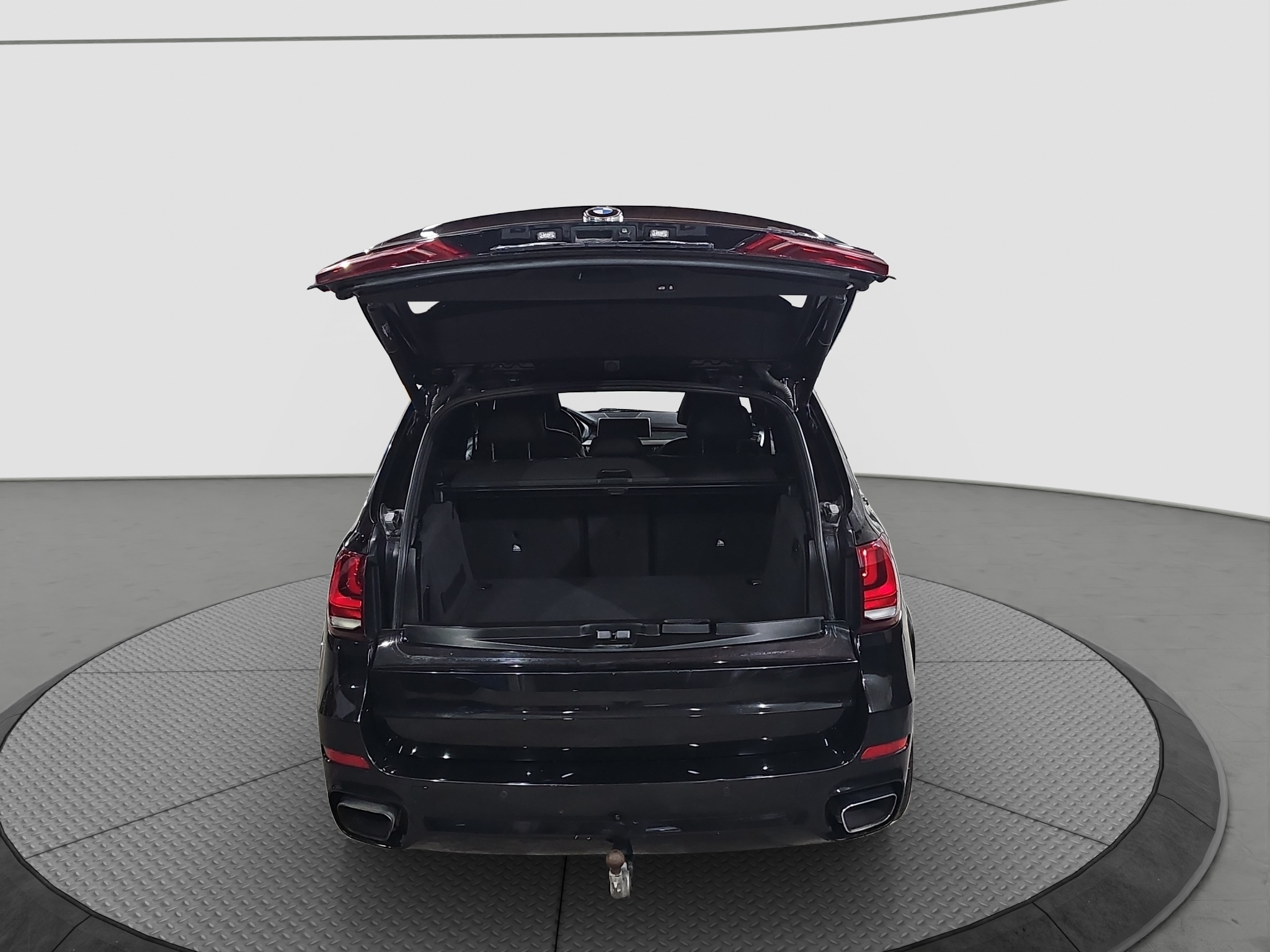 
								BMW X5 M-/ŠIB/iPerform/4×4 full									